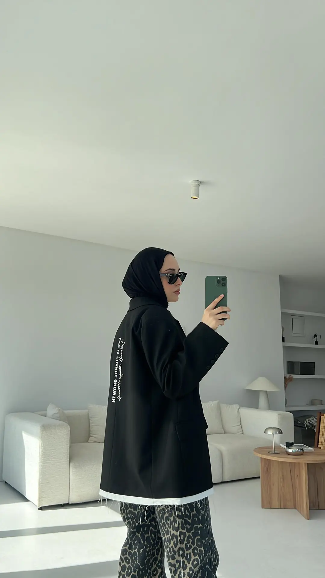 Arkası Baskılı Blazer Ceket Siyah