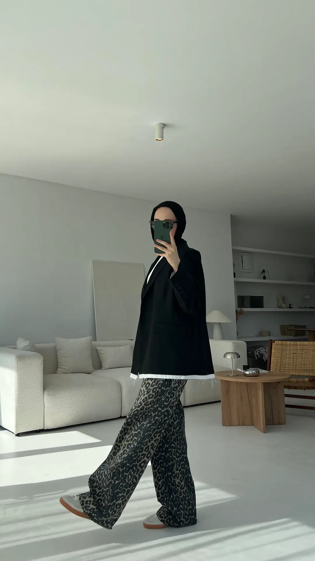 Arkası Baskılı Blazer Ceket Siyah