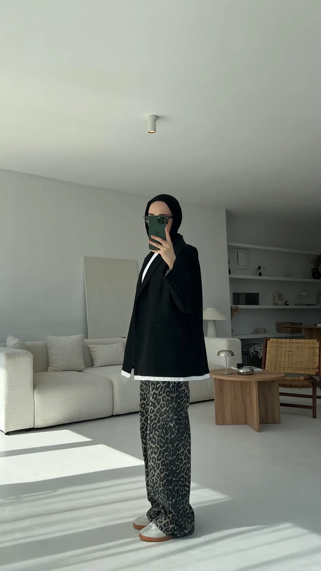 Arkası Baskılı Blazer Ceket Siyah