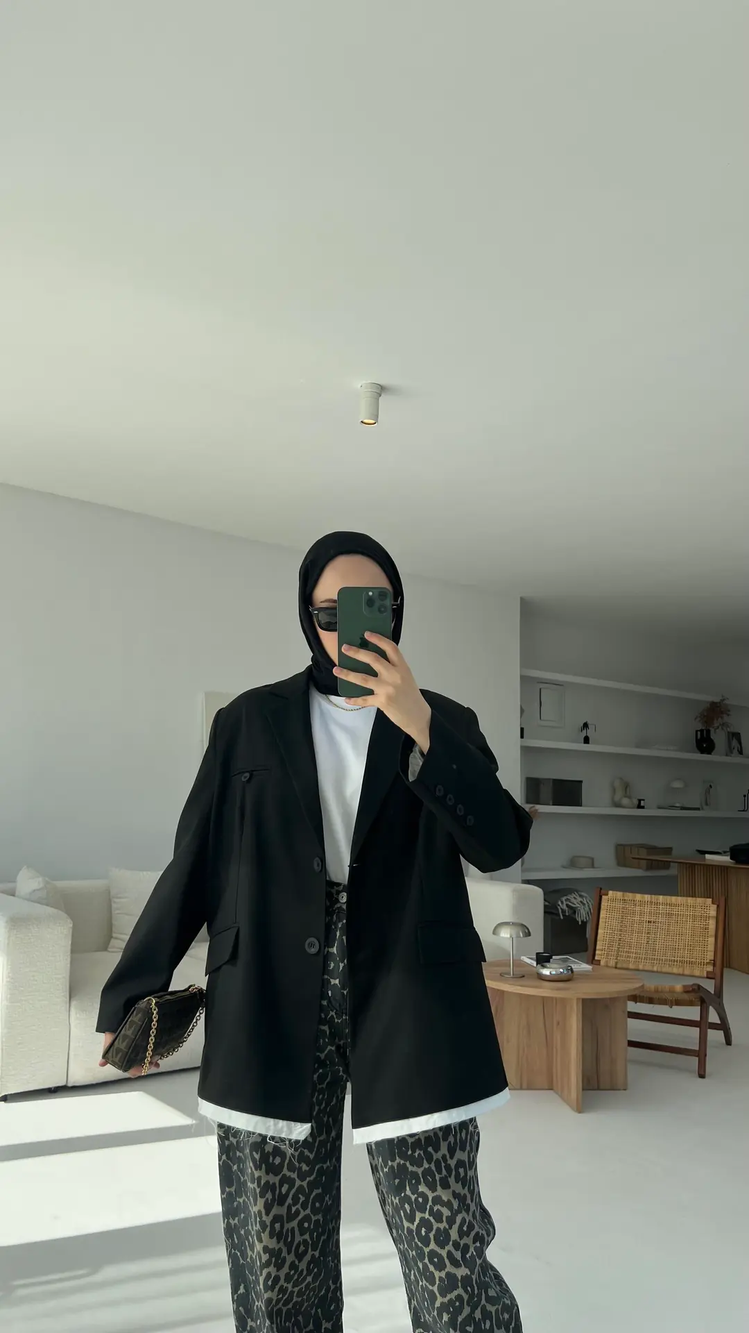 Arkası Baskılı Blazer Ceket Siyah