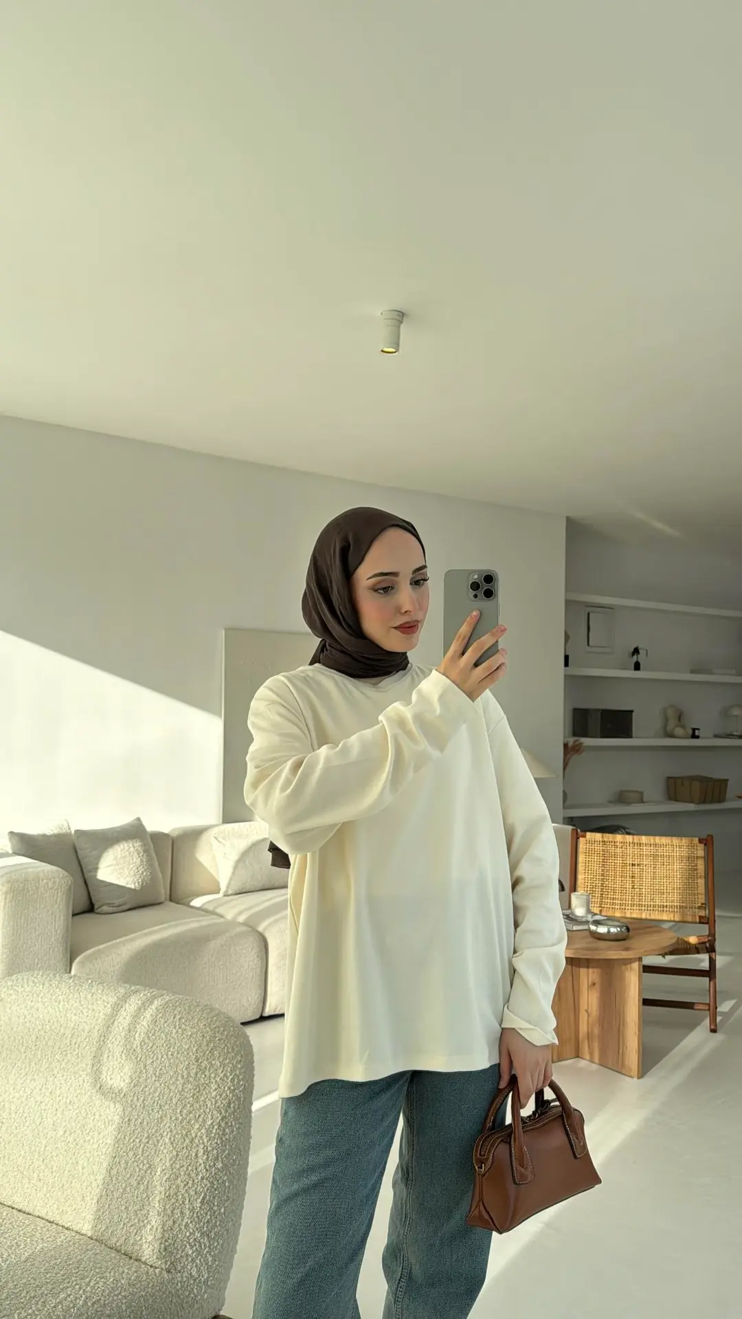 Ekru Basıc Sweatshirt