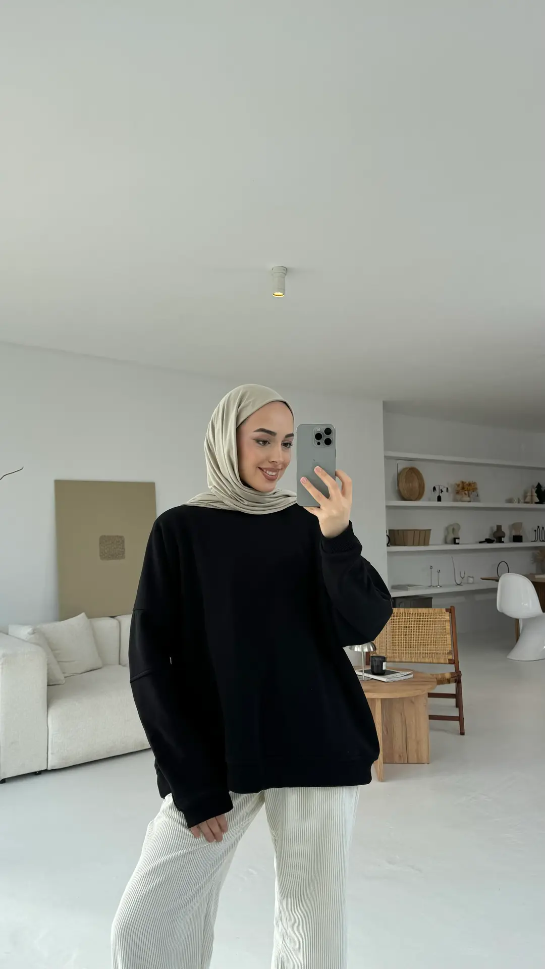 Kolları Dikiş Detaylı Oversize Sweatshirt Siyah