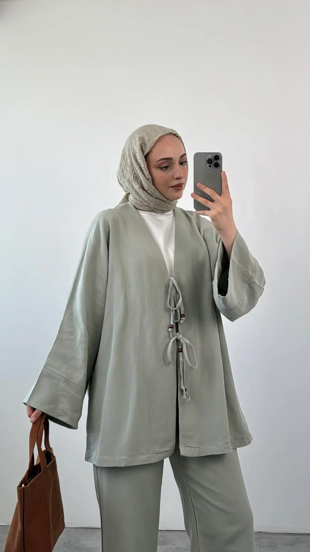 Mint Önü Bağlamalı Keten Takım