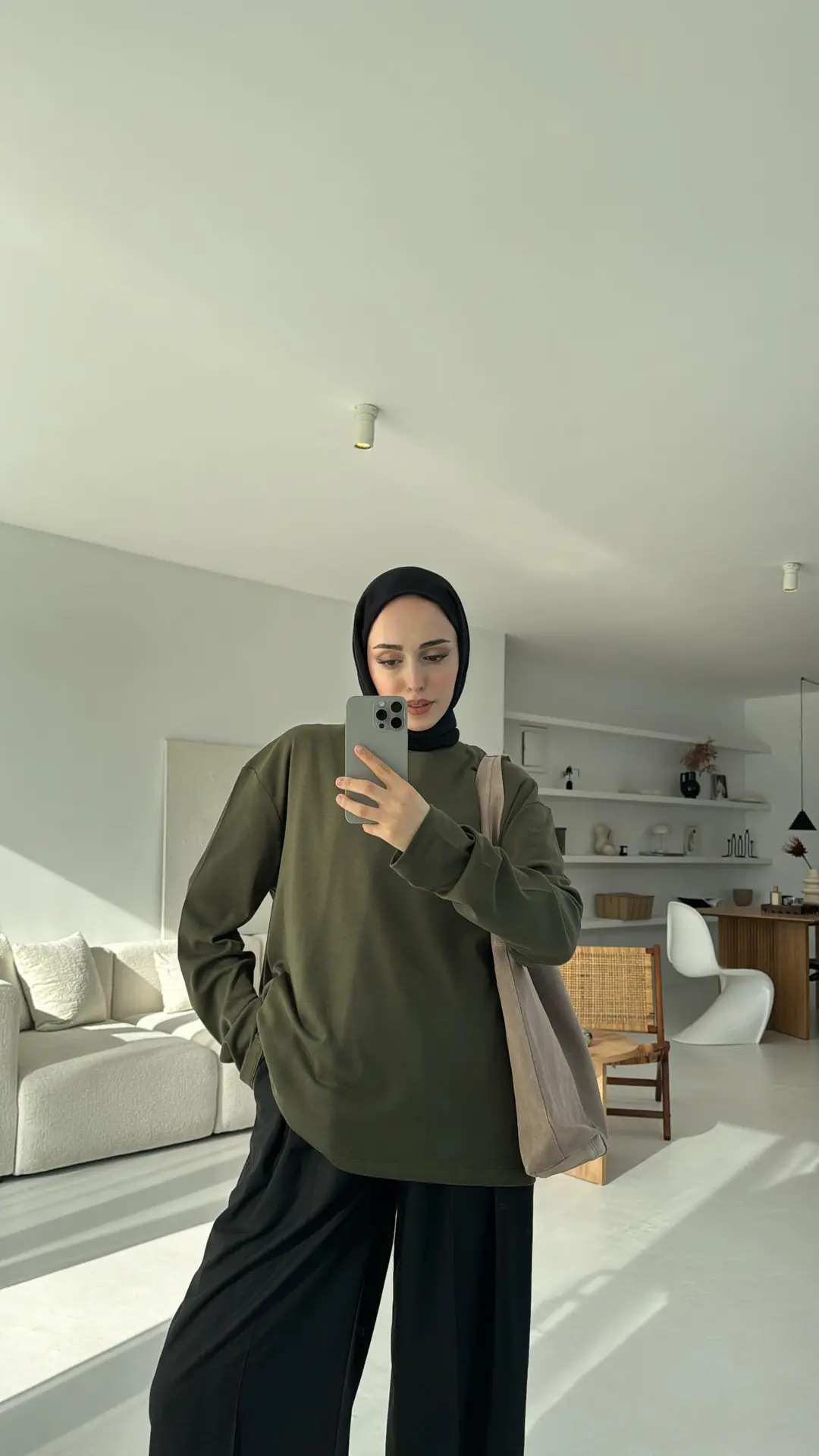 Haki Basıc Sweatshirt