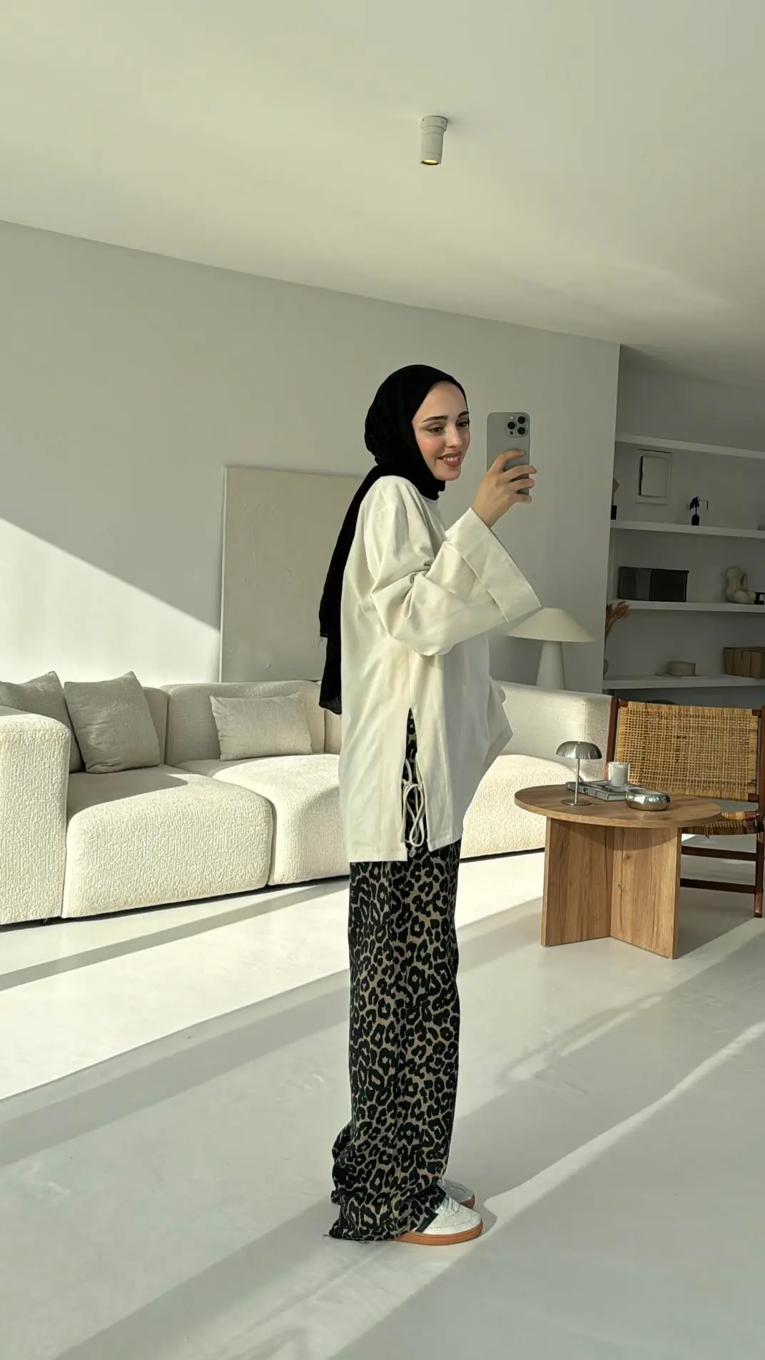 Yanları Bağlamalı Geniş Kol Sweatshirt Taş