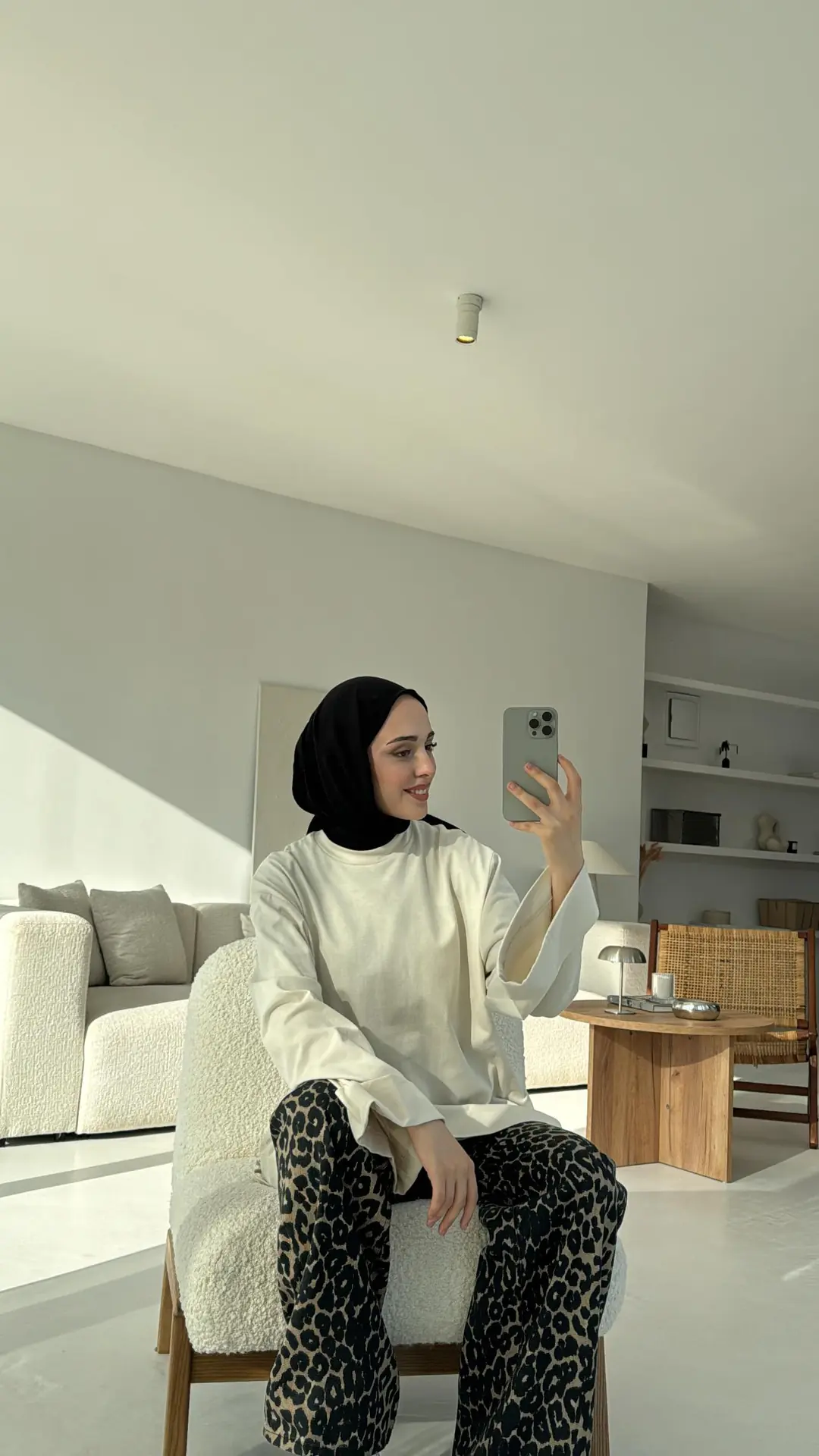Yanları Bağlamalı Geniş Kol Sweatshirt Taş