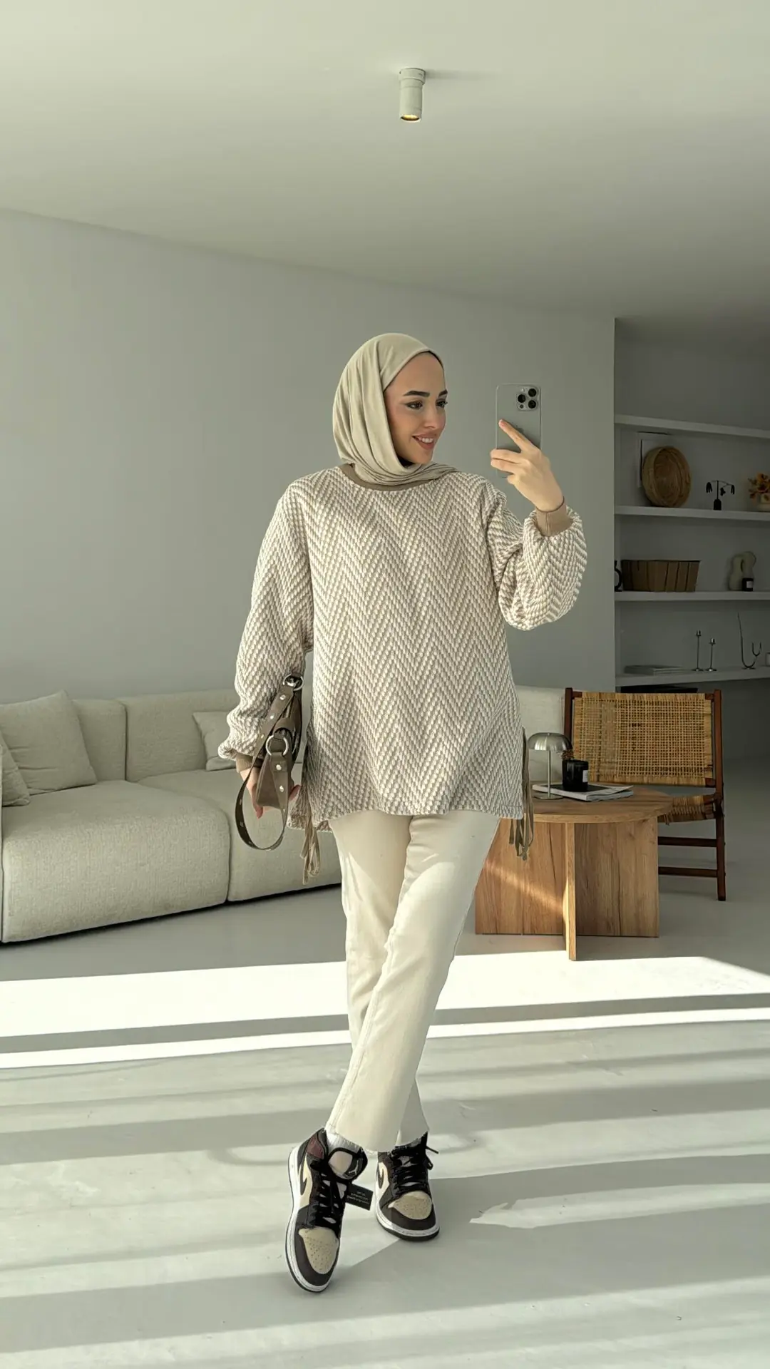 Balık Sırtı Yandan Bağlama Detaylı Bej