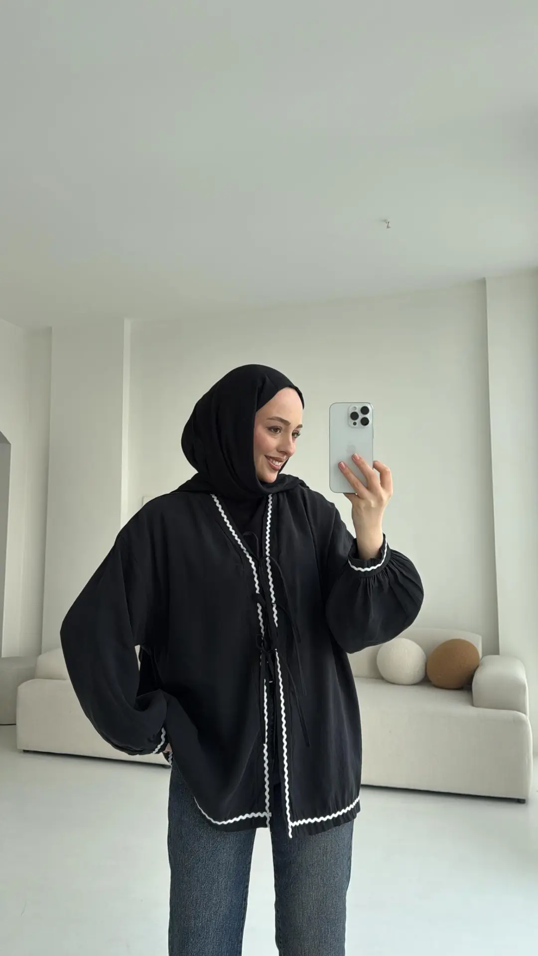 Siyah Bağlamalı Dantel Detay Kimono