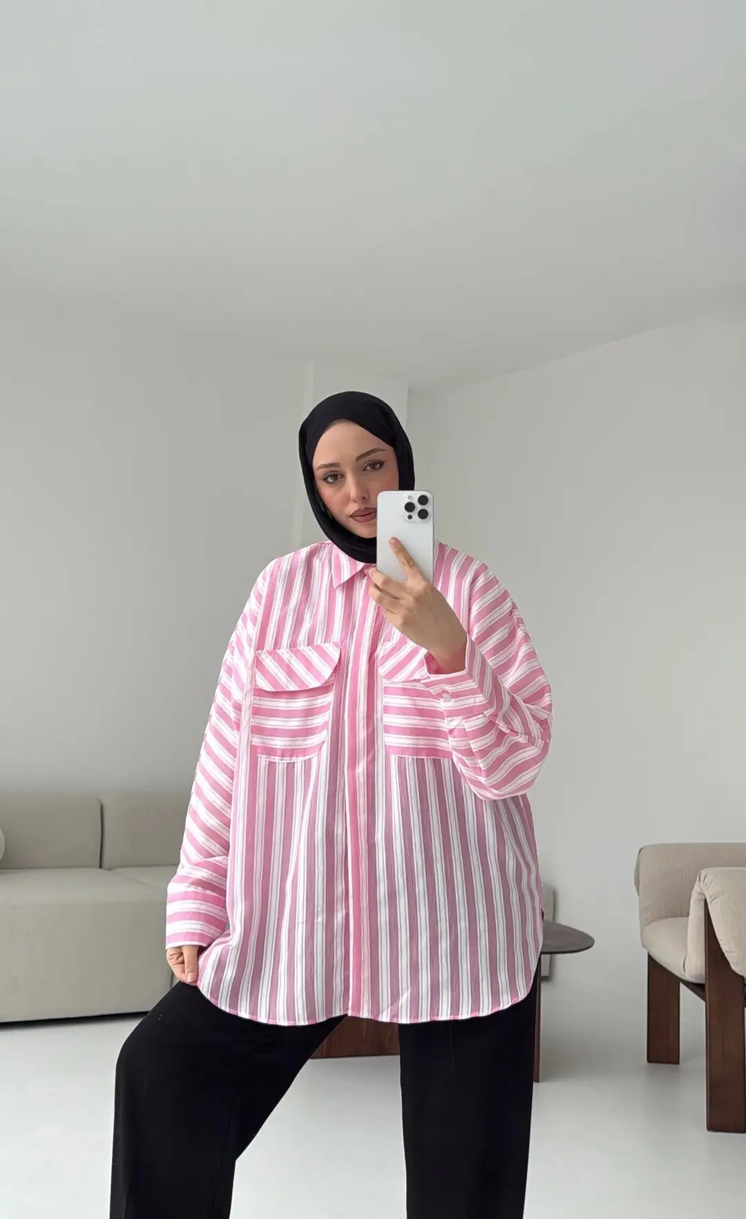 Kalın Çizgili Pembe Gömlek