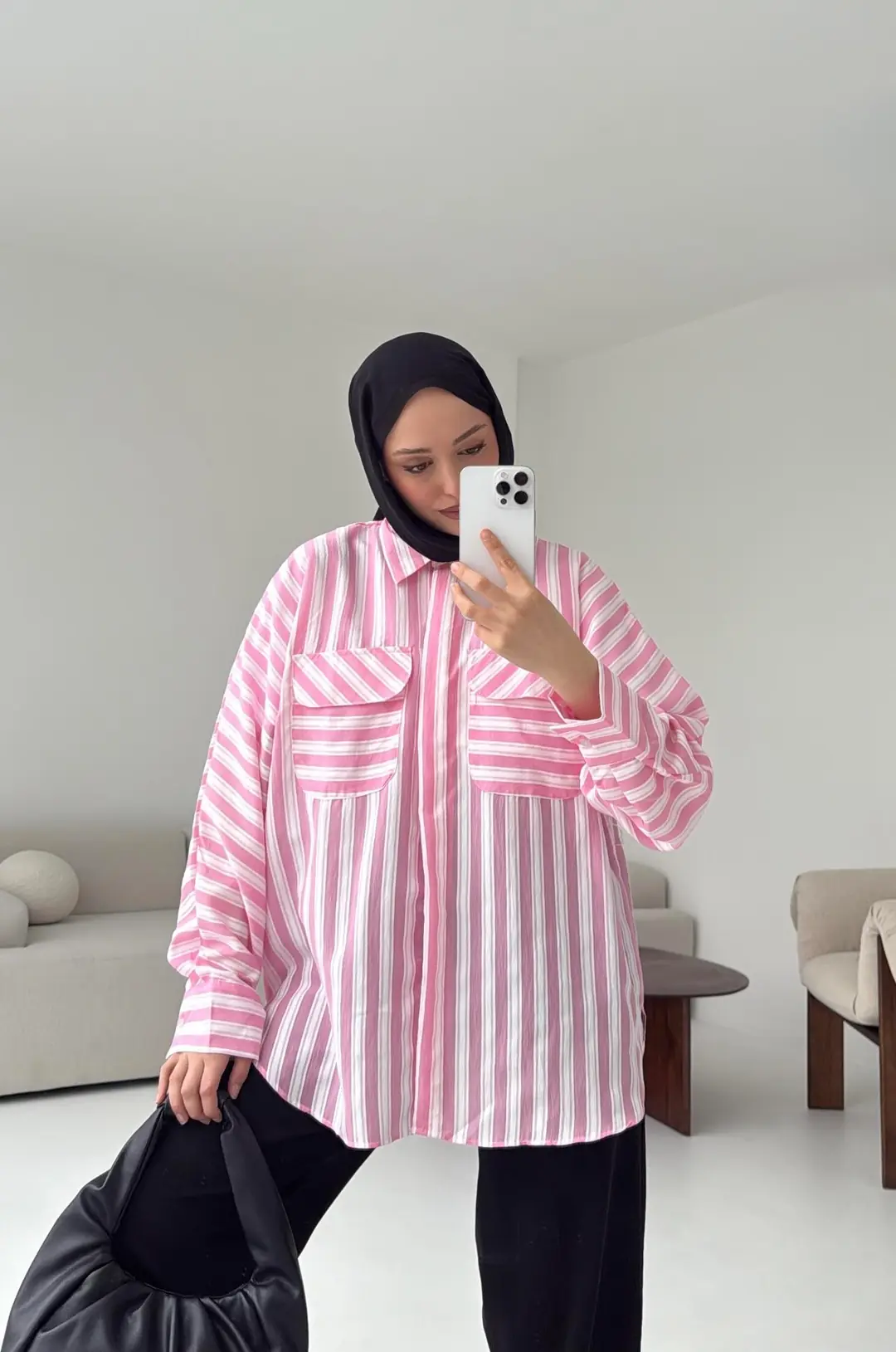 Kalın Çizgili Pembe Gömlek