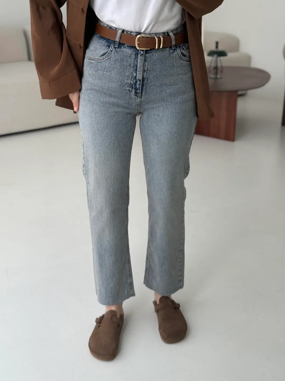 Premium Paçası Kesik Jean Taba Kemerli R34