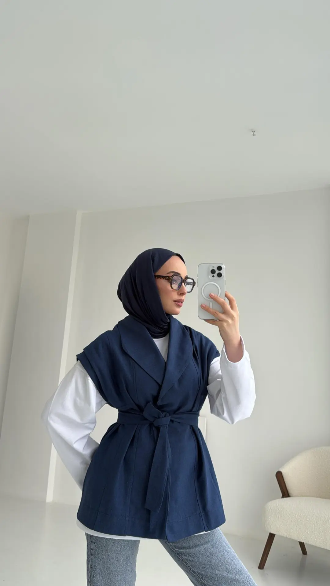 Gabardin Bağlamalı Yelek Lacivert
