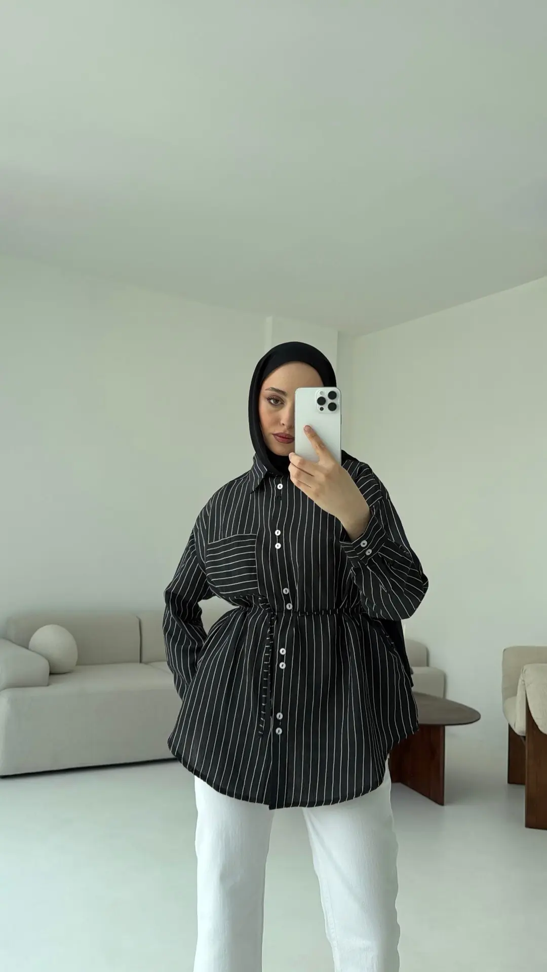 Siyah Çizgili Bağlamalı Gömlek
