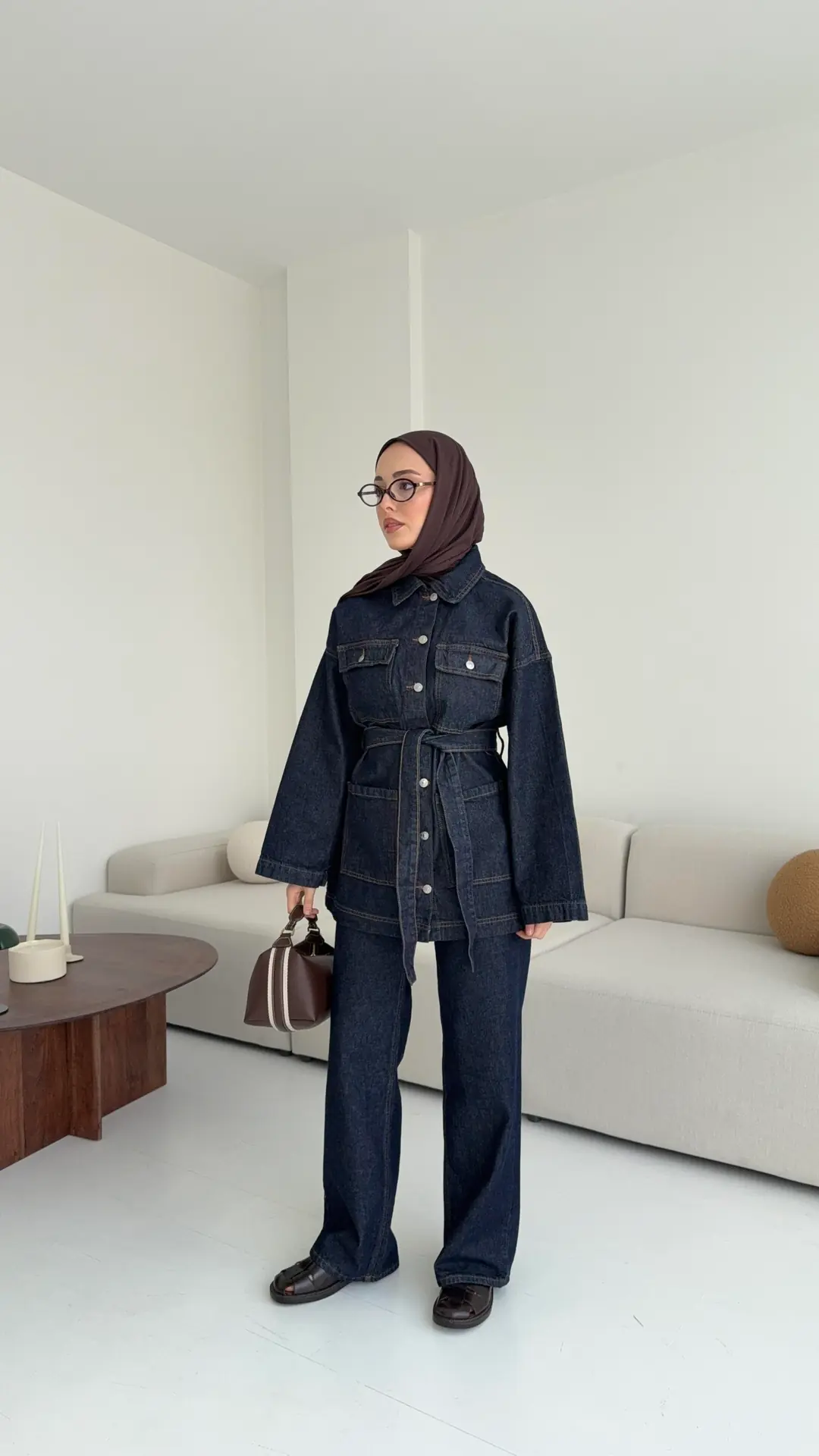 Seyyar Kemerli Denim Takım