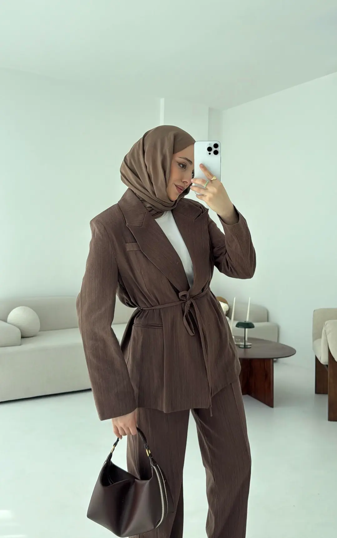 Bağlamalı Keten Ceketli Takım Kahve