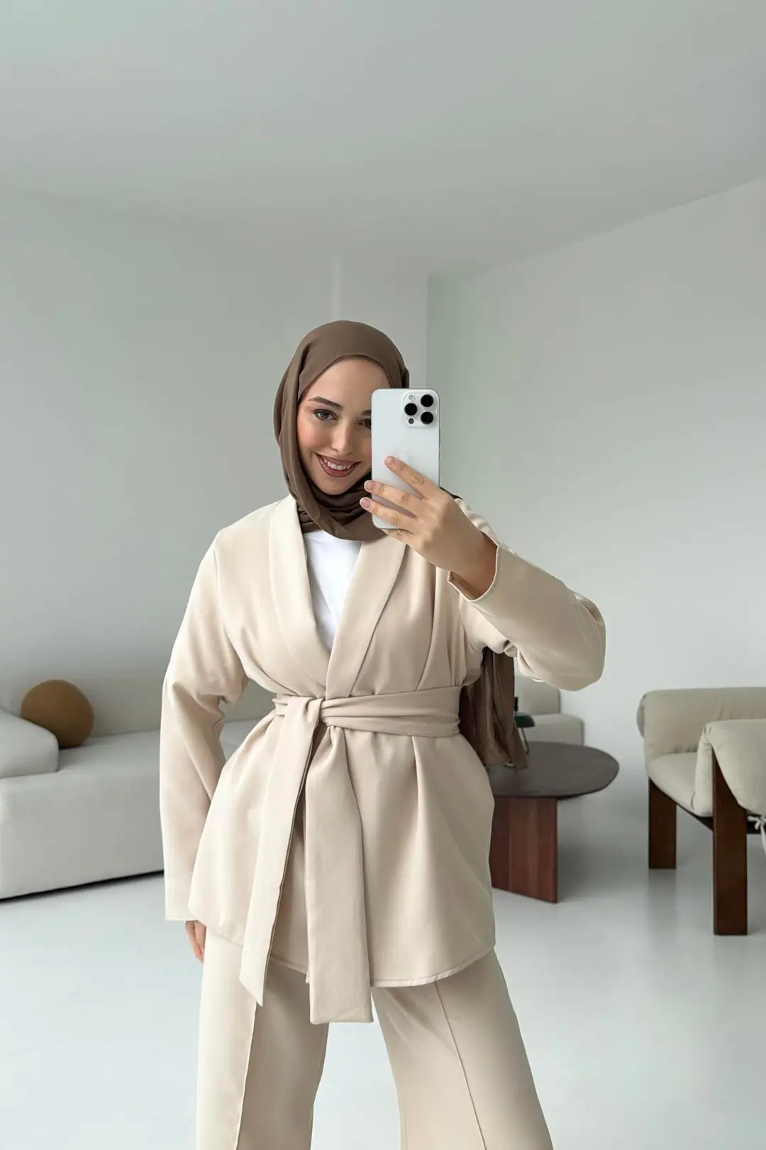 Krep Ceket Bağlamalı Takım Bej