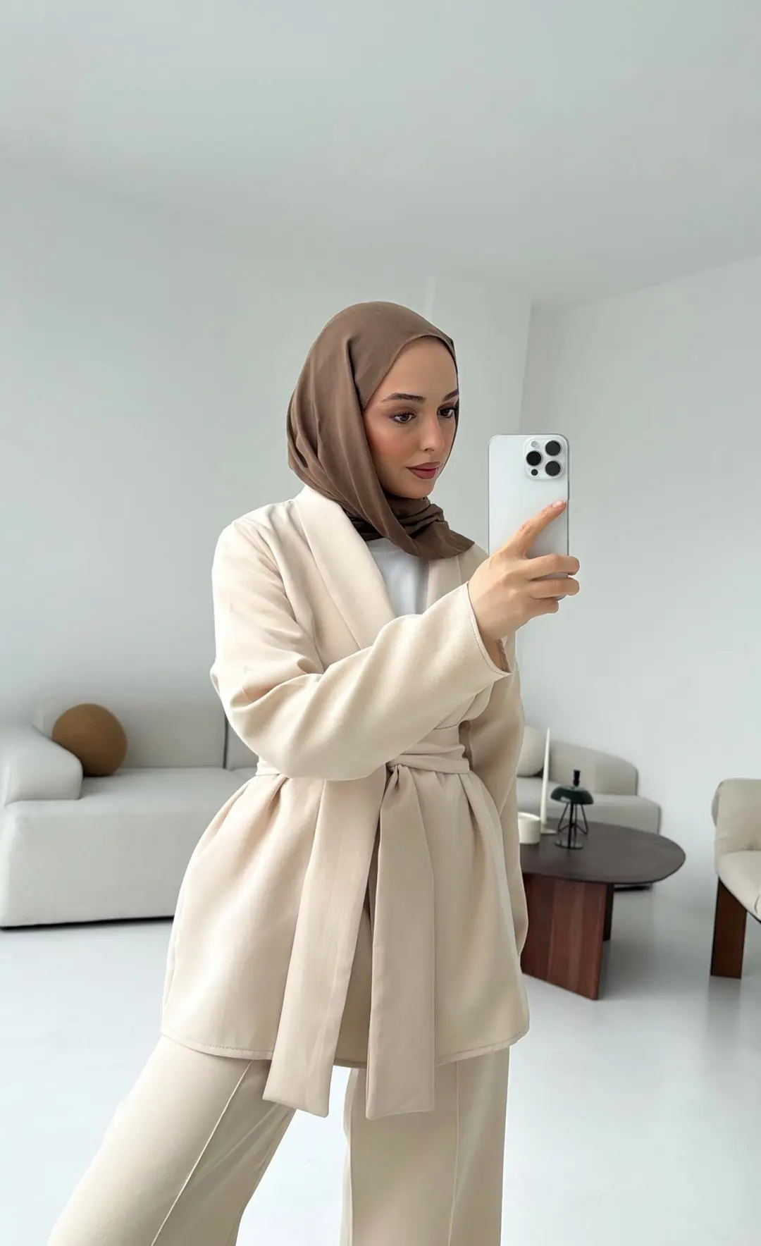 Krep Ceket Bağlamalı Takım Bej