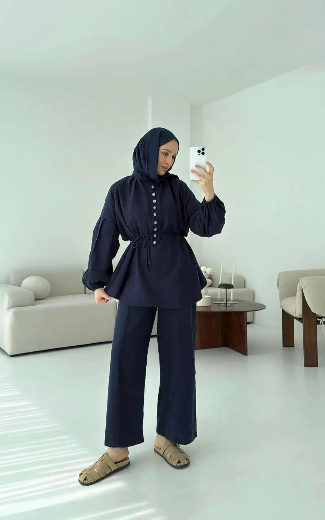 Yarım Düğme Detaylı Takım Lacivert