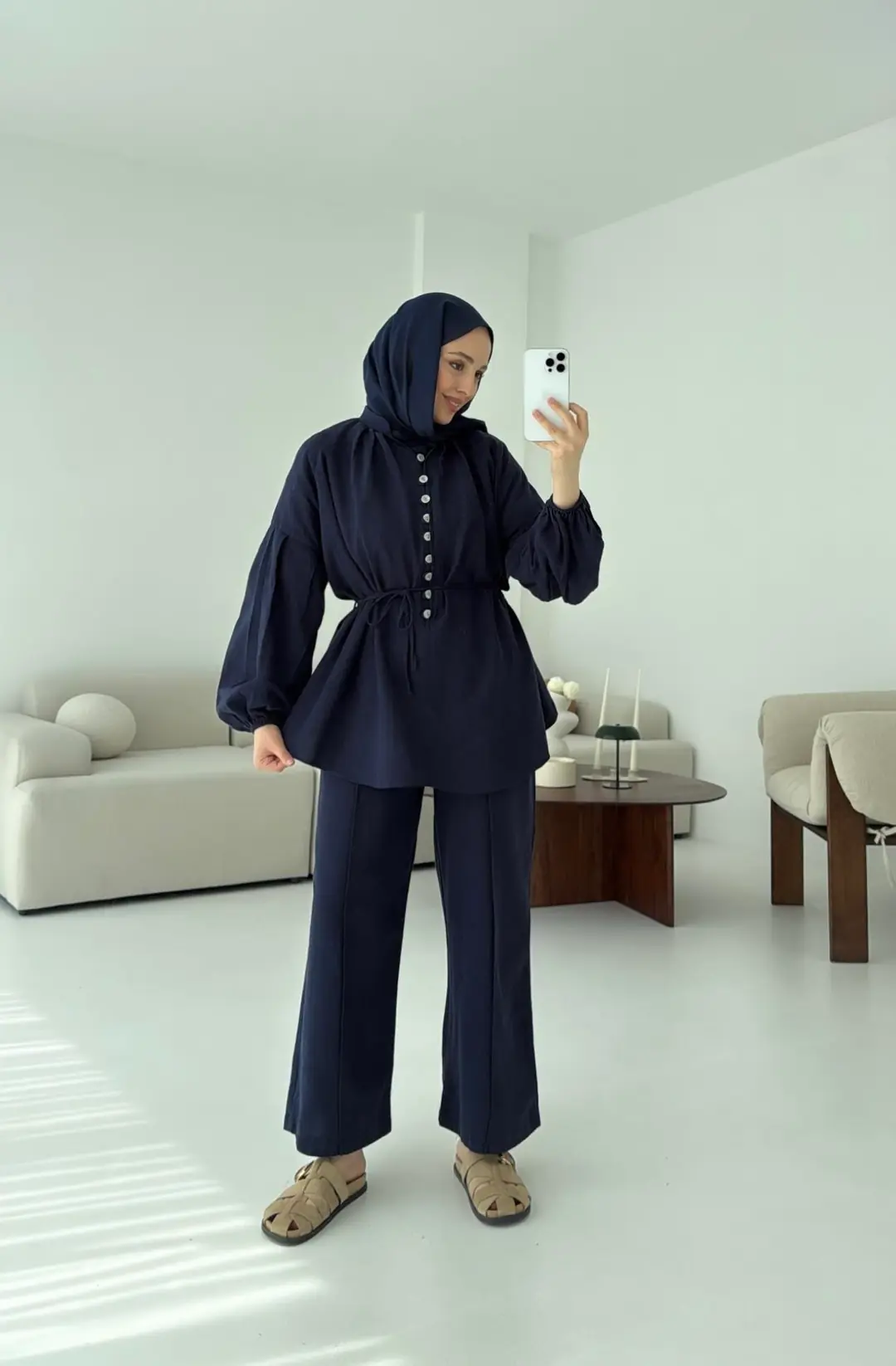 Yarım Düğme Detaylı Takım Lacivert
