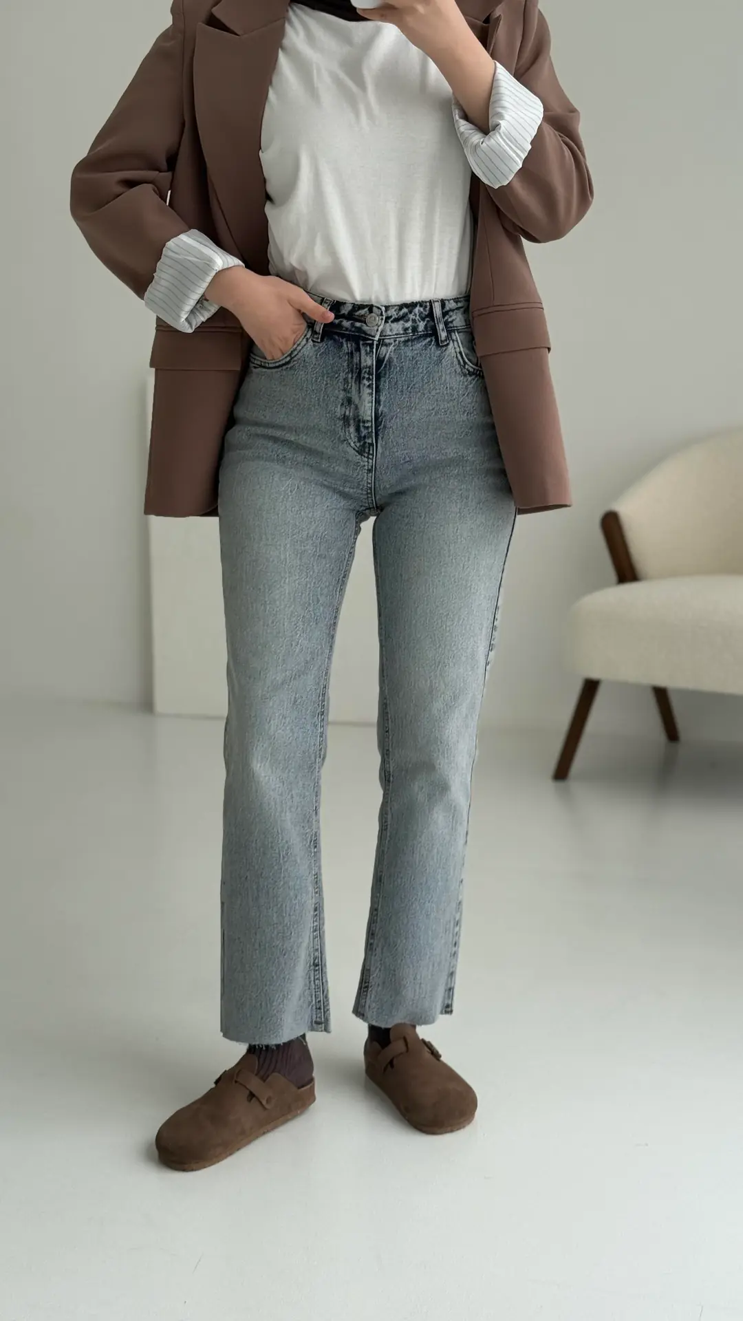 Premium Paçası Kesik Jean 280