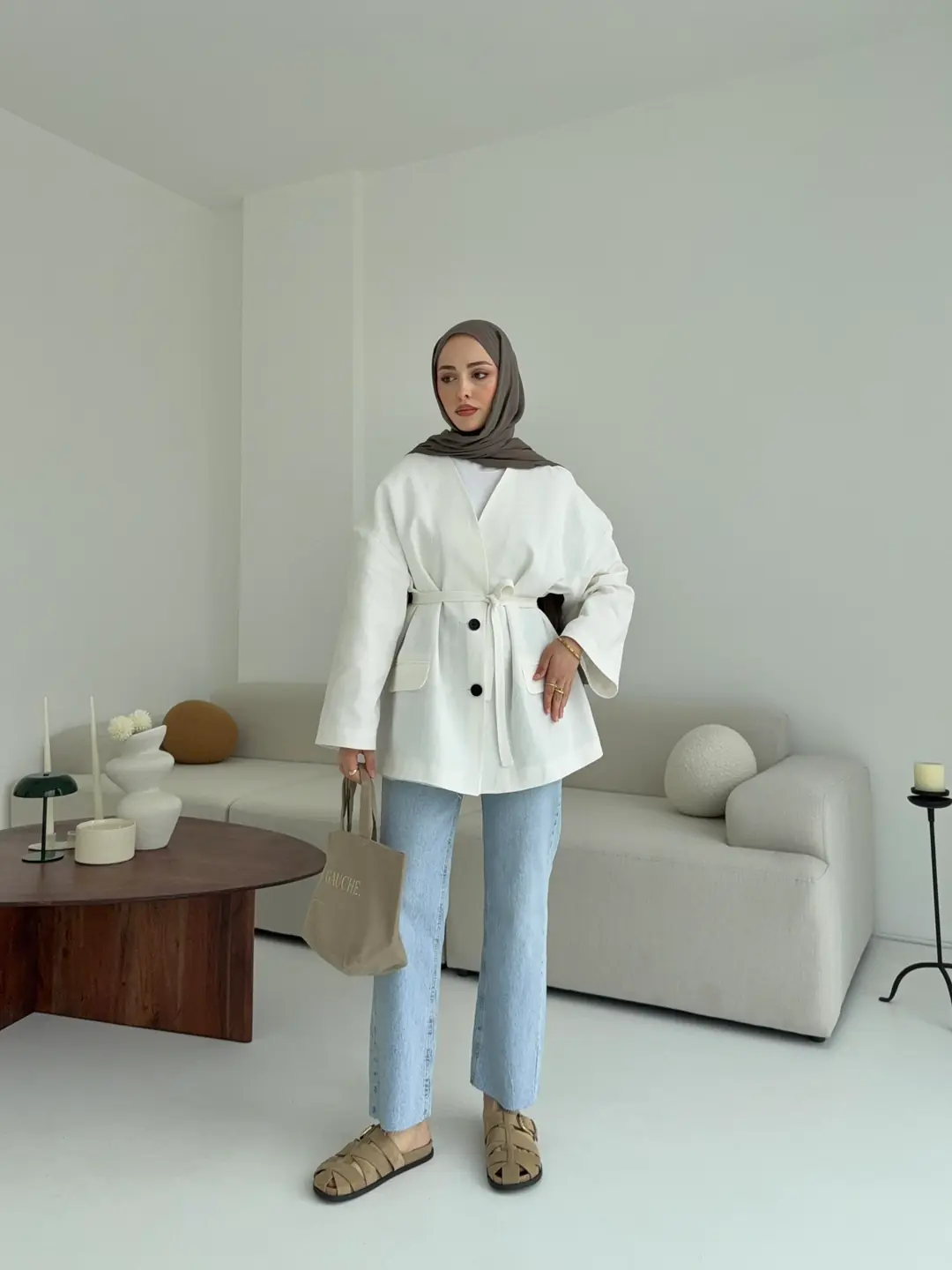 Düşük Omuz Oversize Beyaz Ceket
