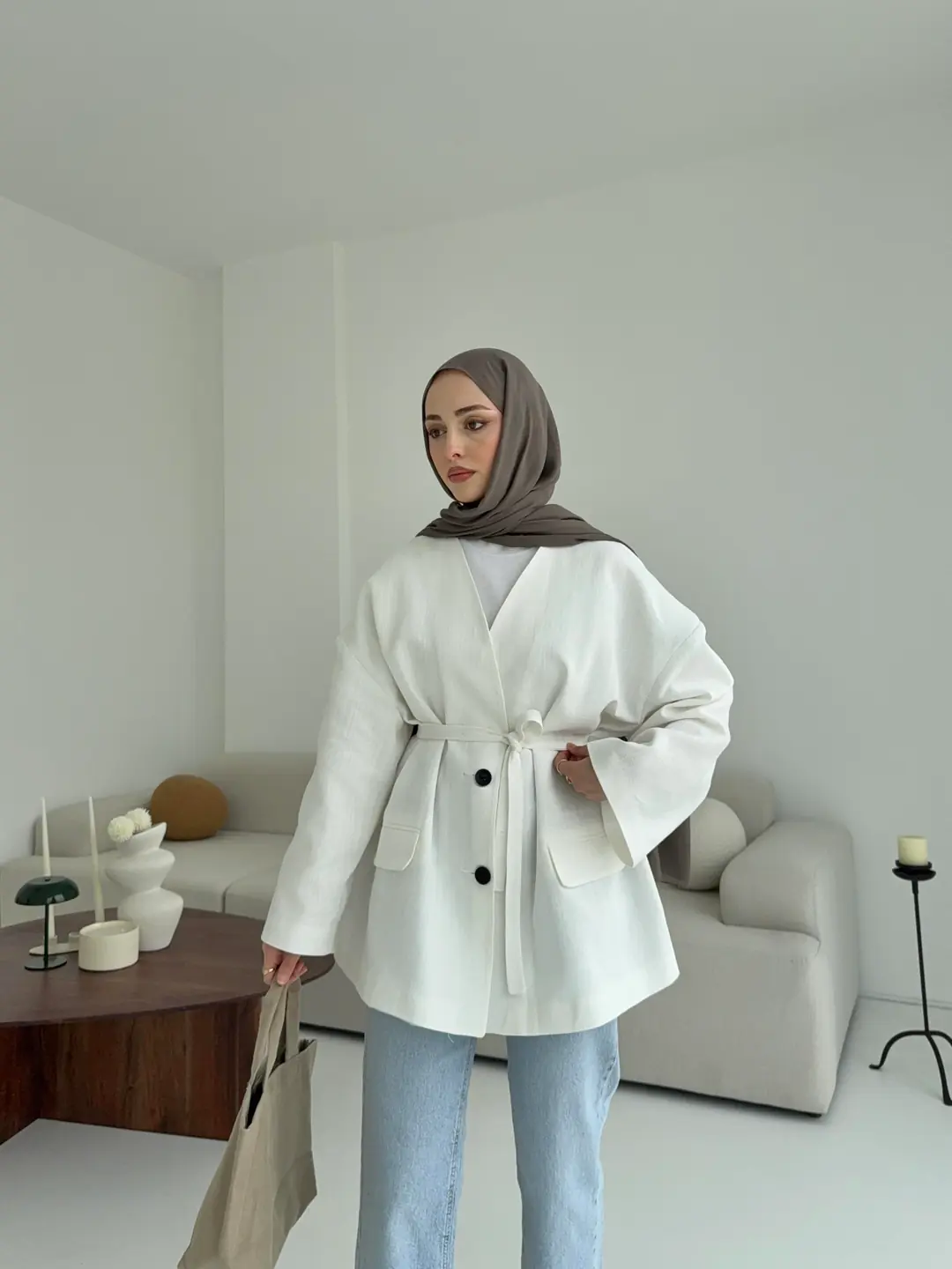 Düşük Omuz Oversize Beyaz Ceket