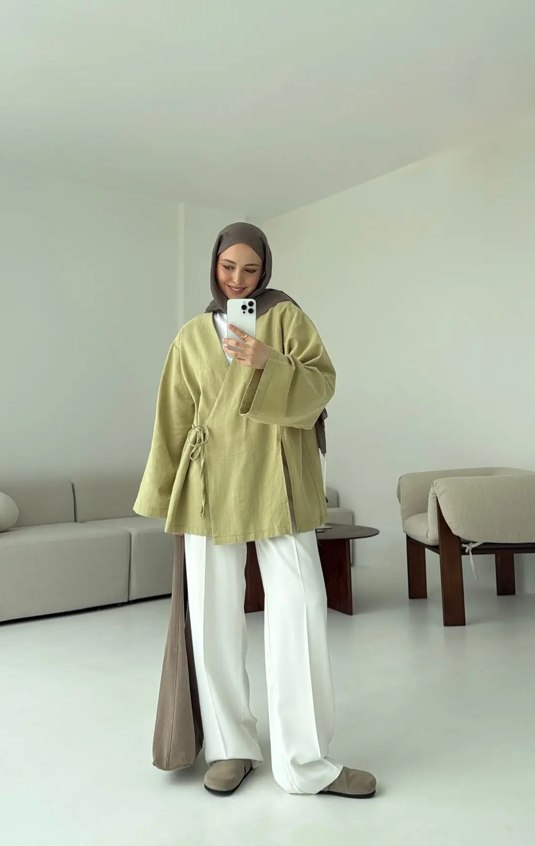 Yağ Yeşili Yırtmaç Detay Keten Kimono