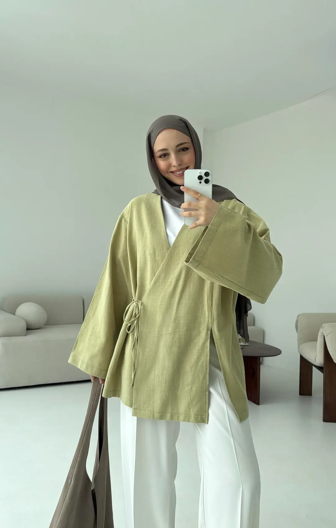 Yağ Yeşili Yırtmaç Detay Keten Kimono