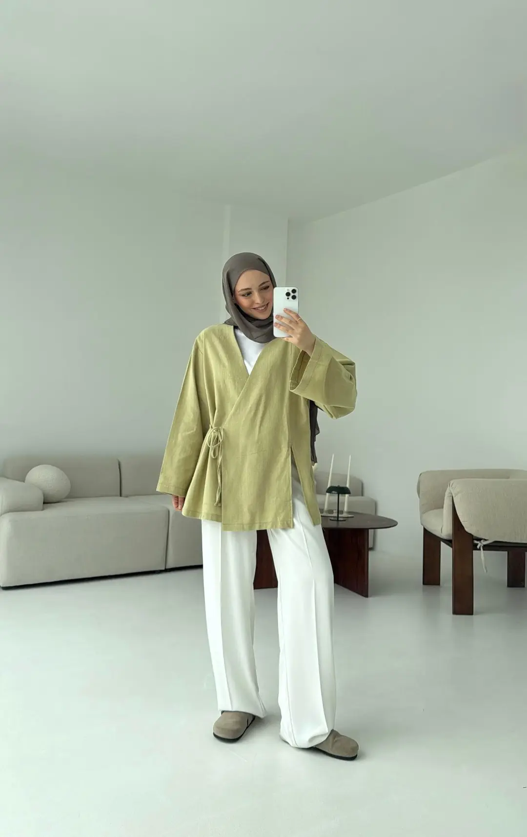 Yağ Yeşili Yırtmaç Detay Keten Kimono
