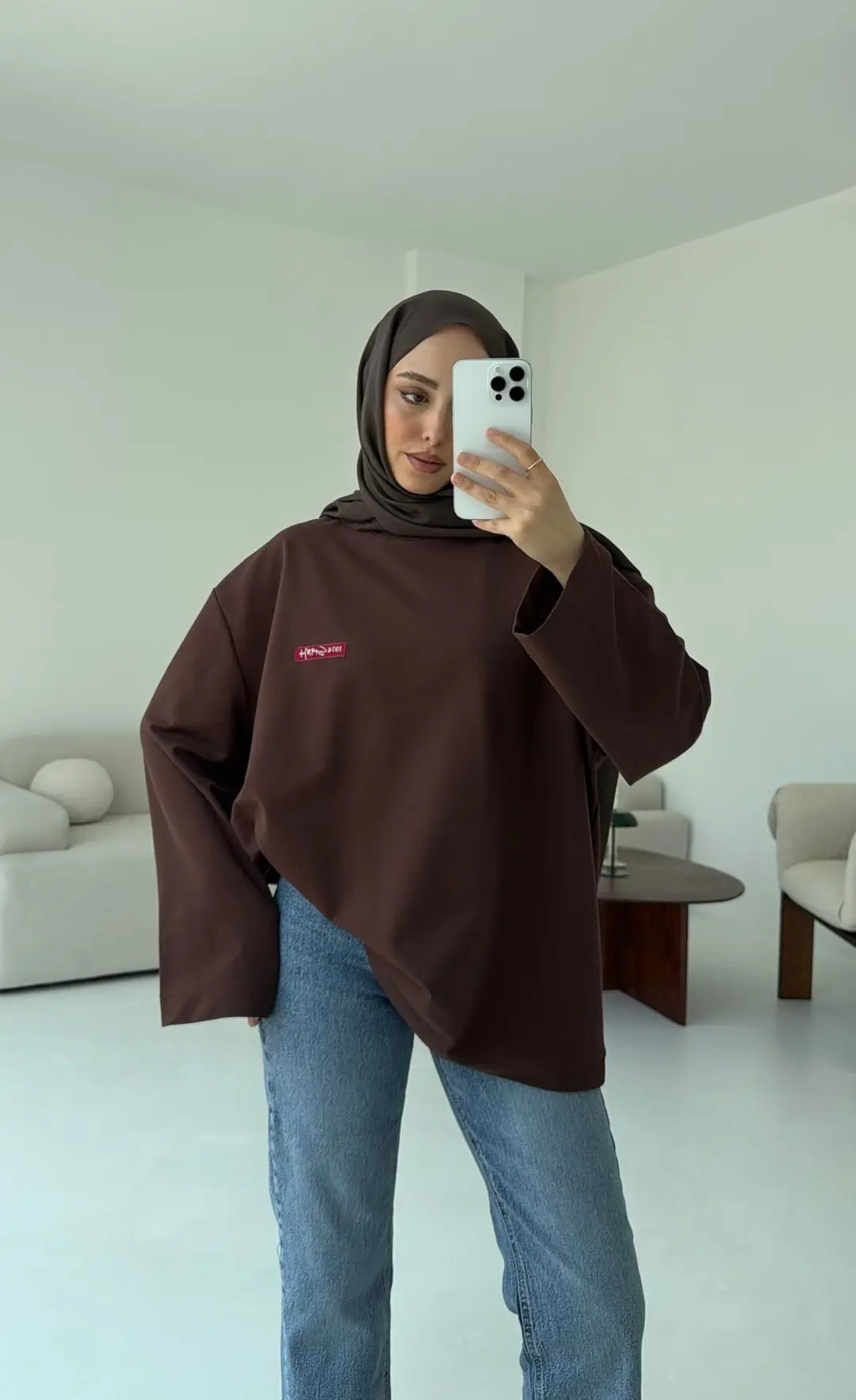 Etiket Baskılı Sweatshirt Kahve