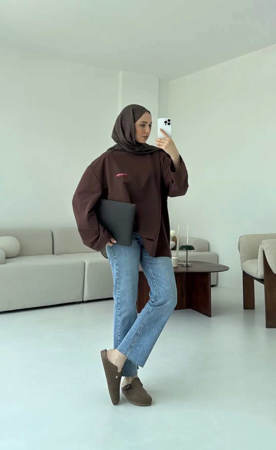 Etiket Baskılı Sweatshirt Kahve