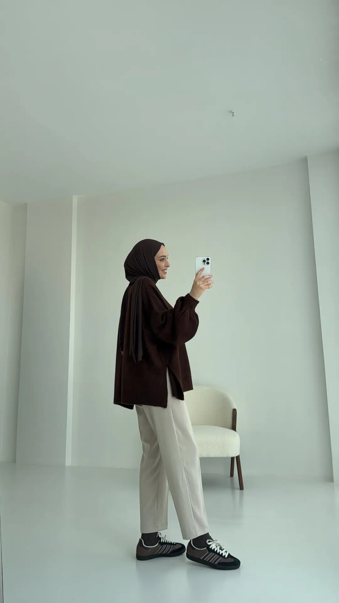 Yırtmaç Detay Balon Kol Triko Kahve