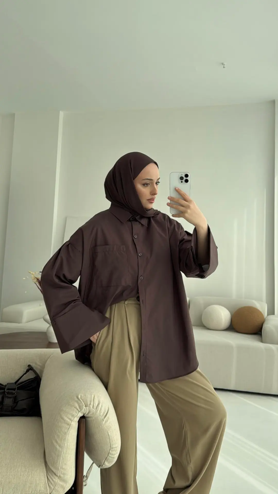 Kalın Manşetli Oversize Kahve Gömlek