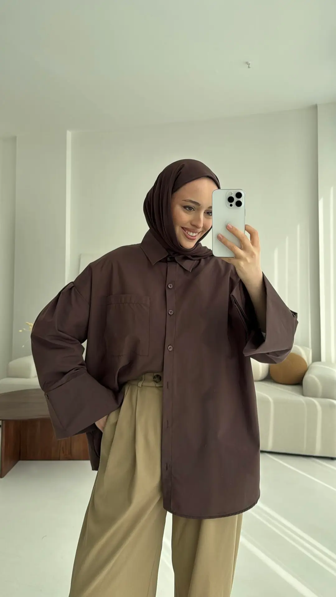 Kalın Manşetli Oversize Kahve Gömlek