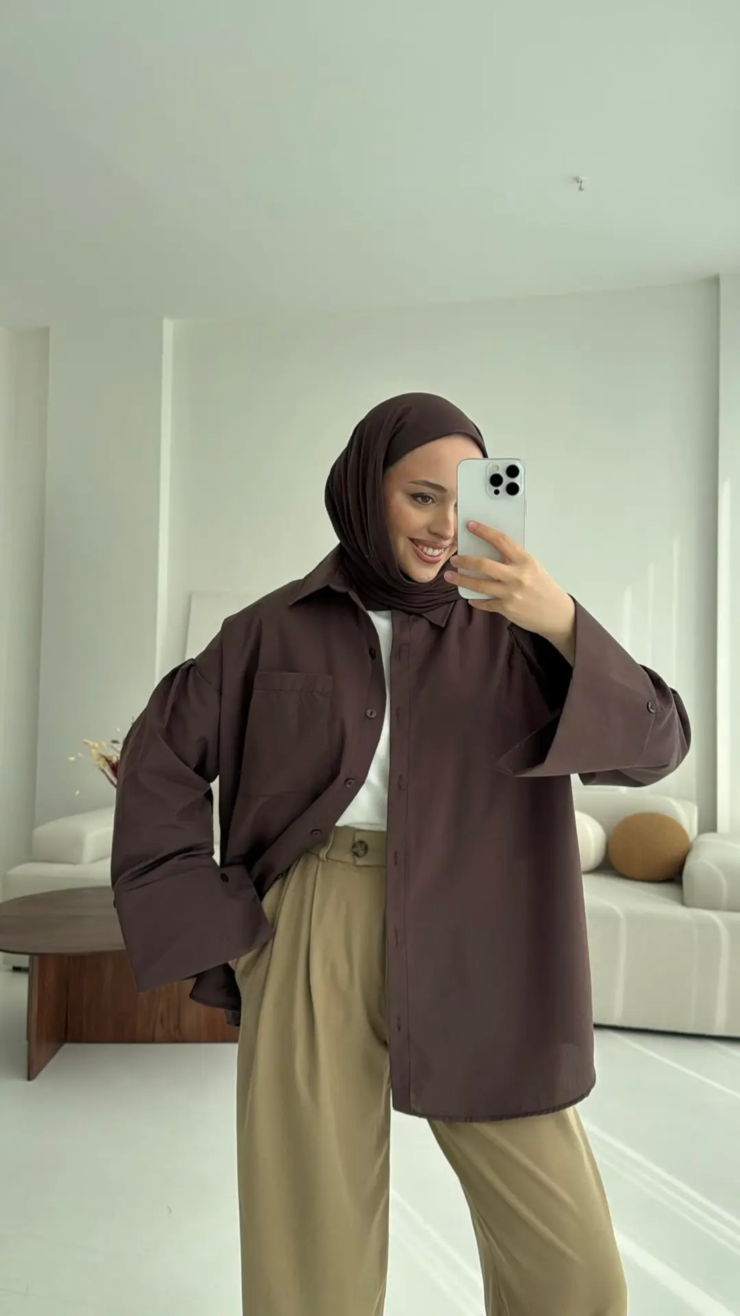 Kalın Manşetli Oversize Kahve Gömlek