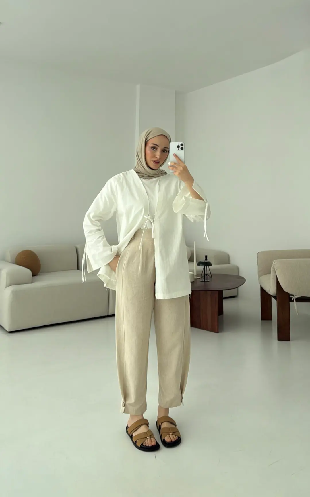 Kolu Yırtmaç Detay Kimono Beyaz