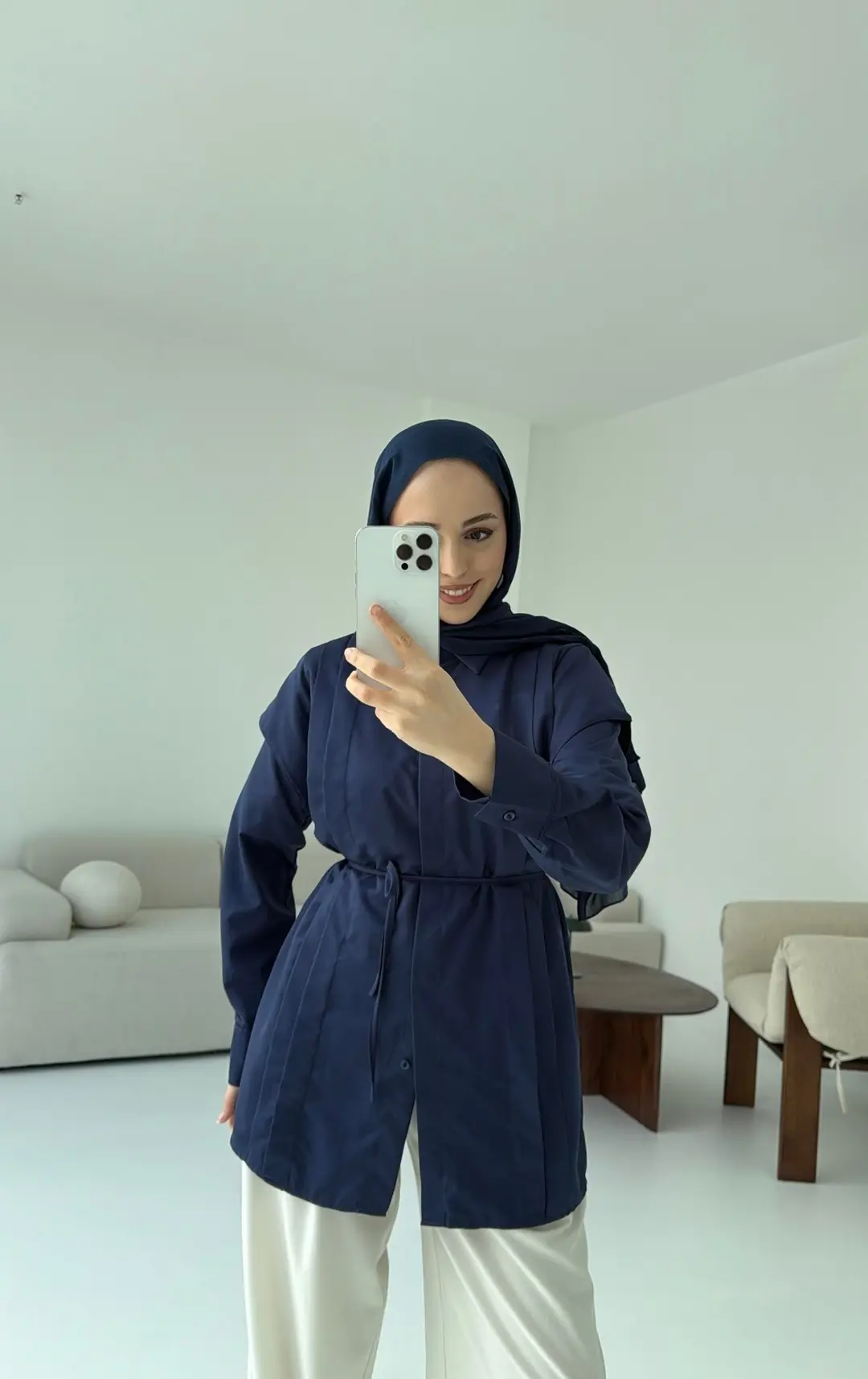 Çift Pileli Saten Bağlamalı Gömlek Lacivert