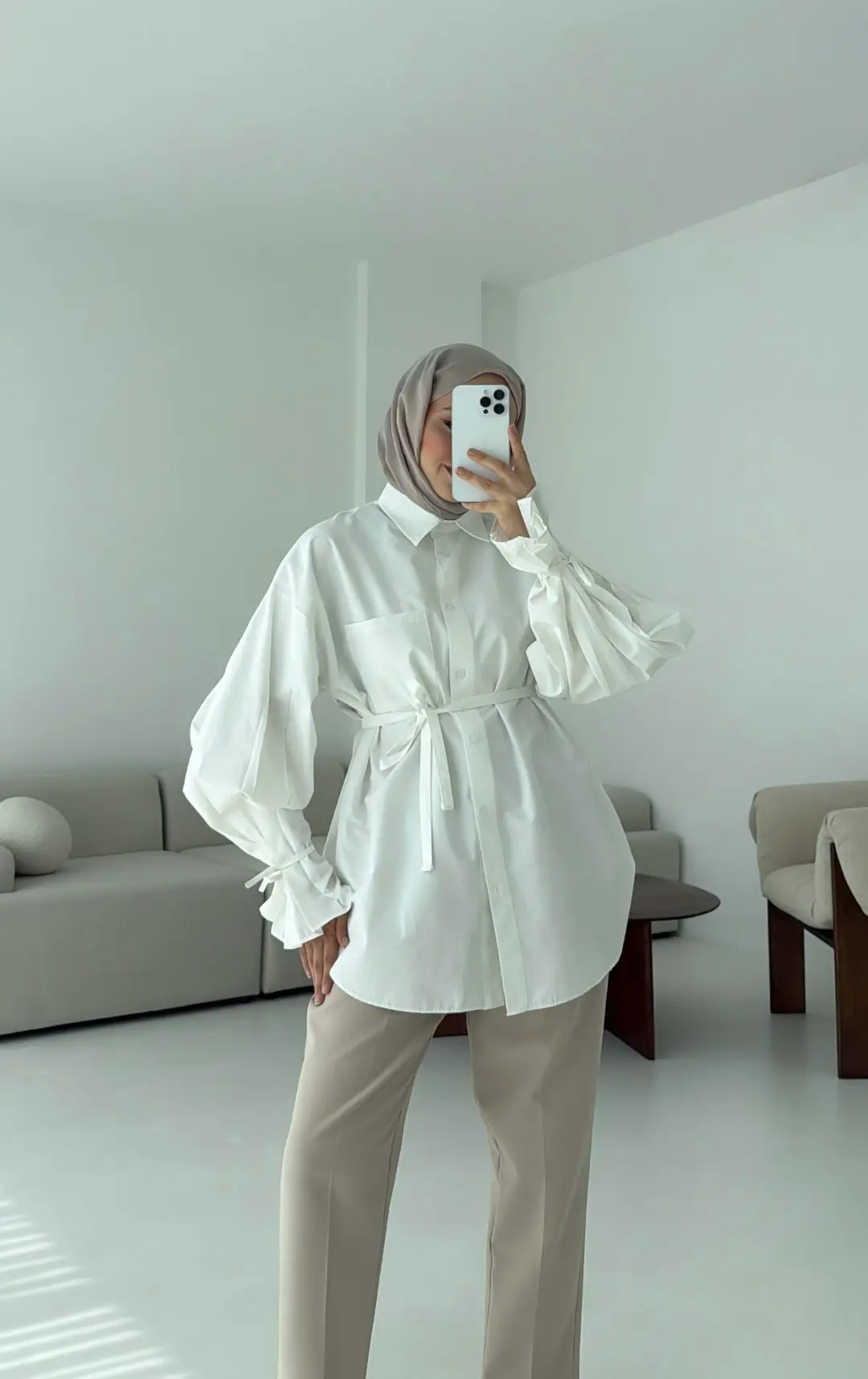 Kol Detay Tasarım Gömlek Beyaz