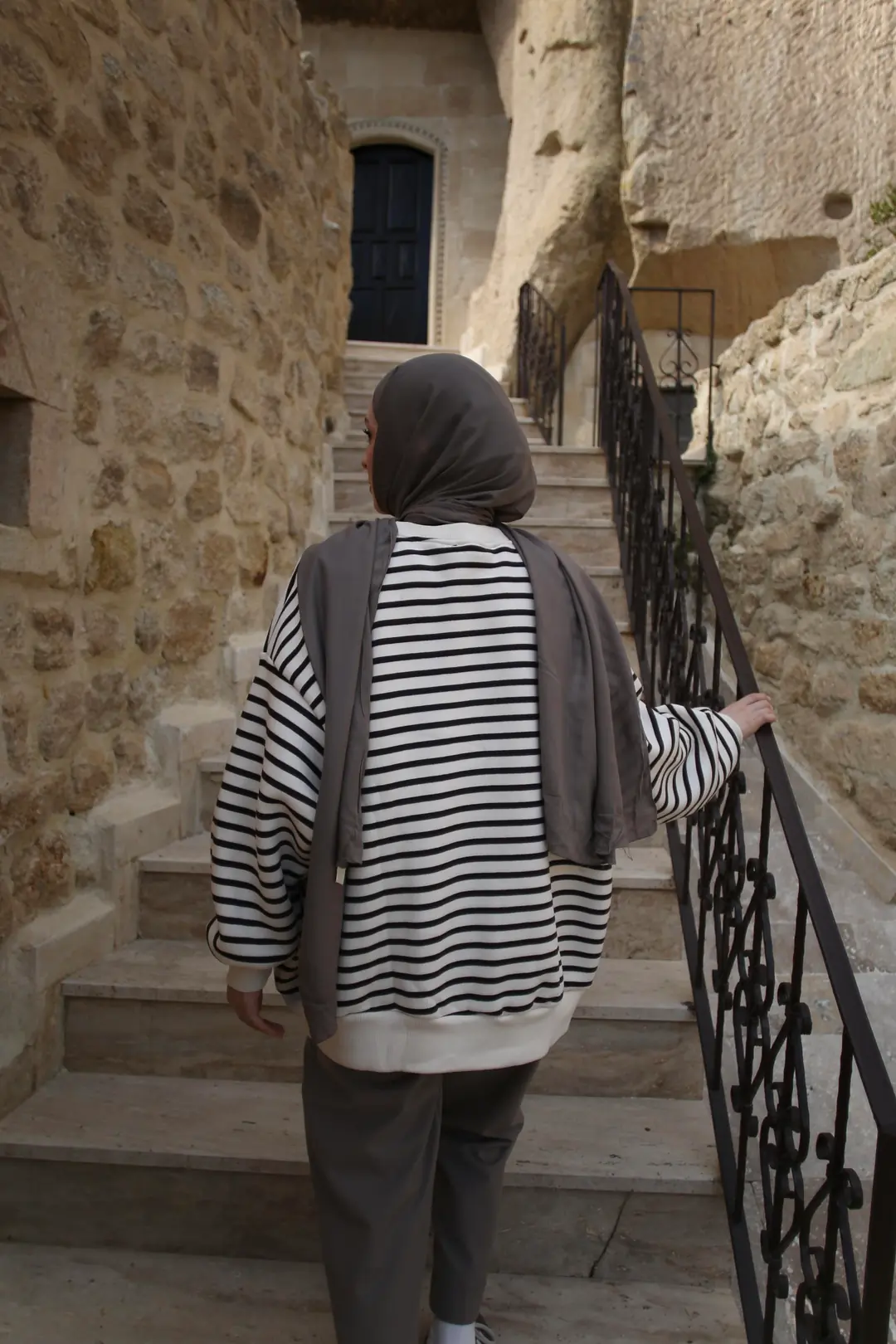 Çizgili Oversize Sweatshirt Kahve