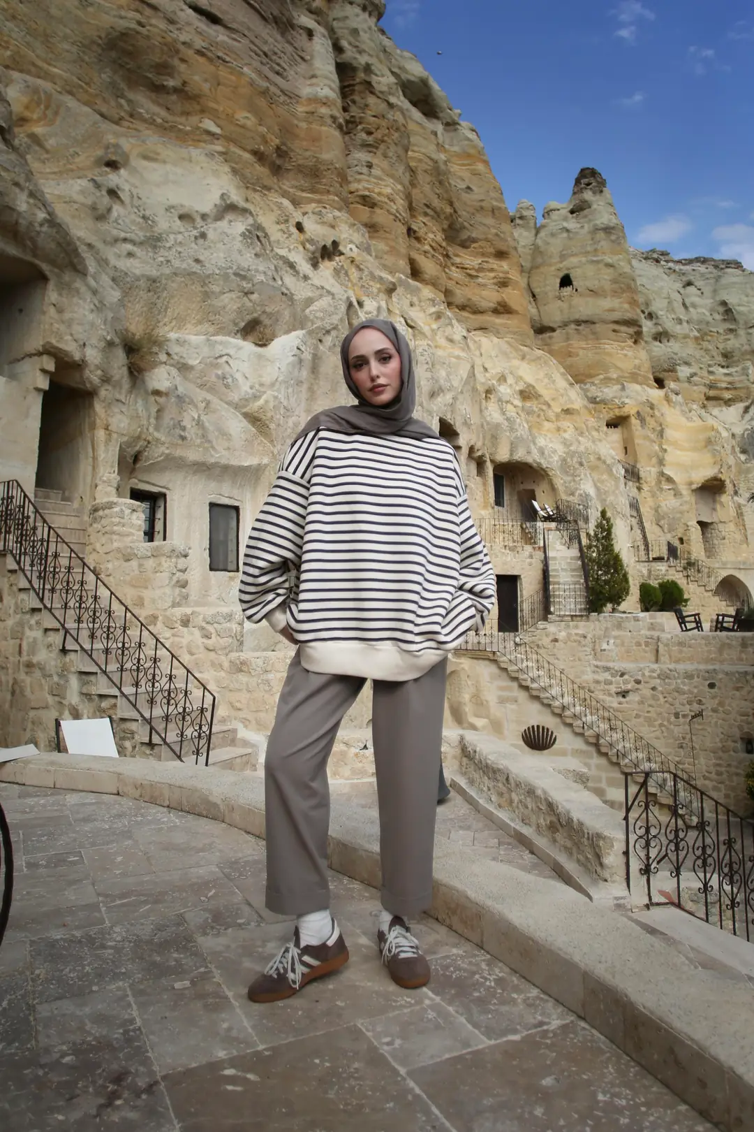 Çizgili Oversize Sweatshirt Kahve