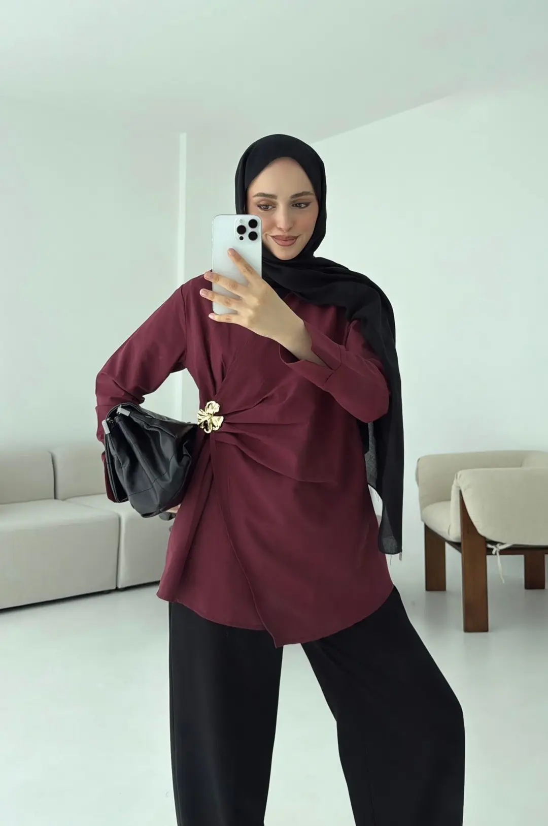 Broş Detaylı Tasarım Gömlek Bordo