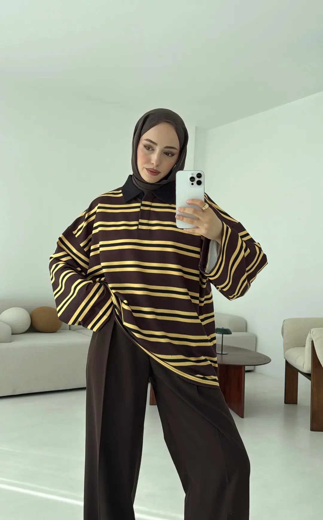 Sarı Çizgili Polo Yaka Sweatshrt