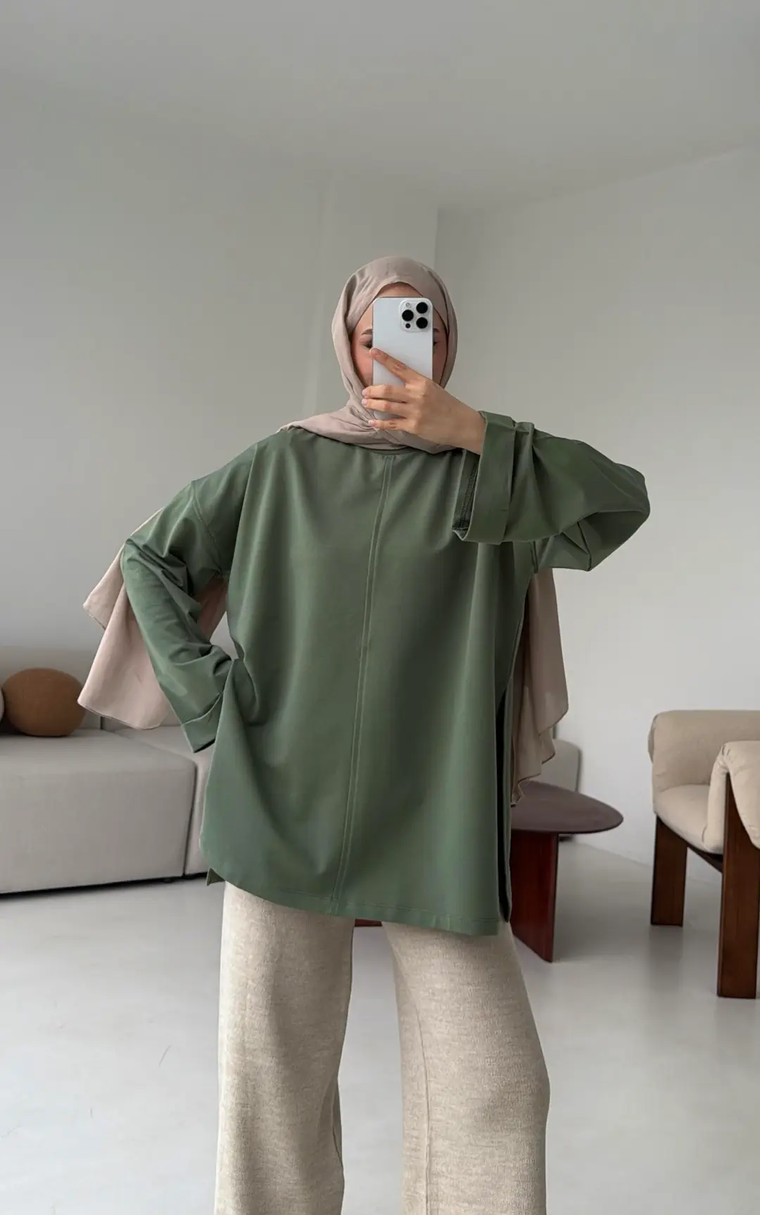 Bağlamalı Yanı Yırtmaç Detay Sweat Ada Cayı