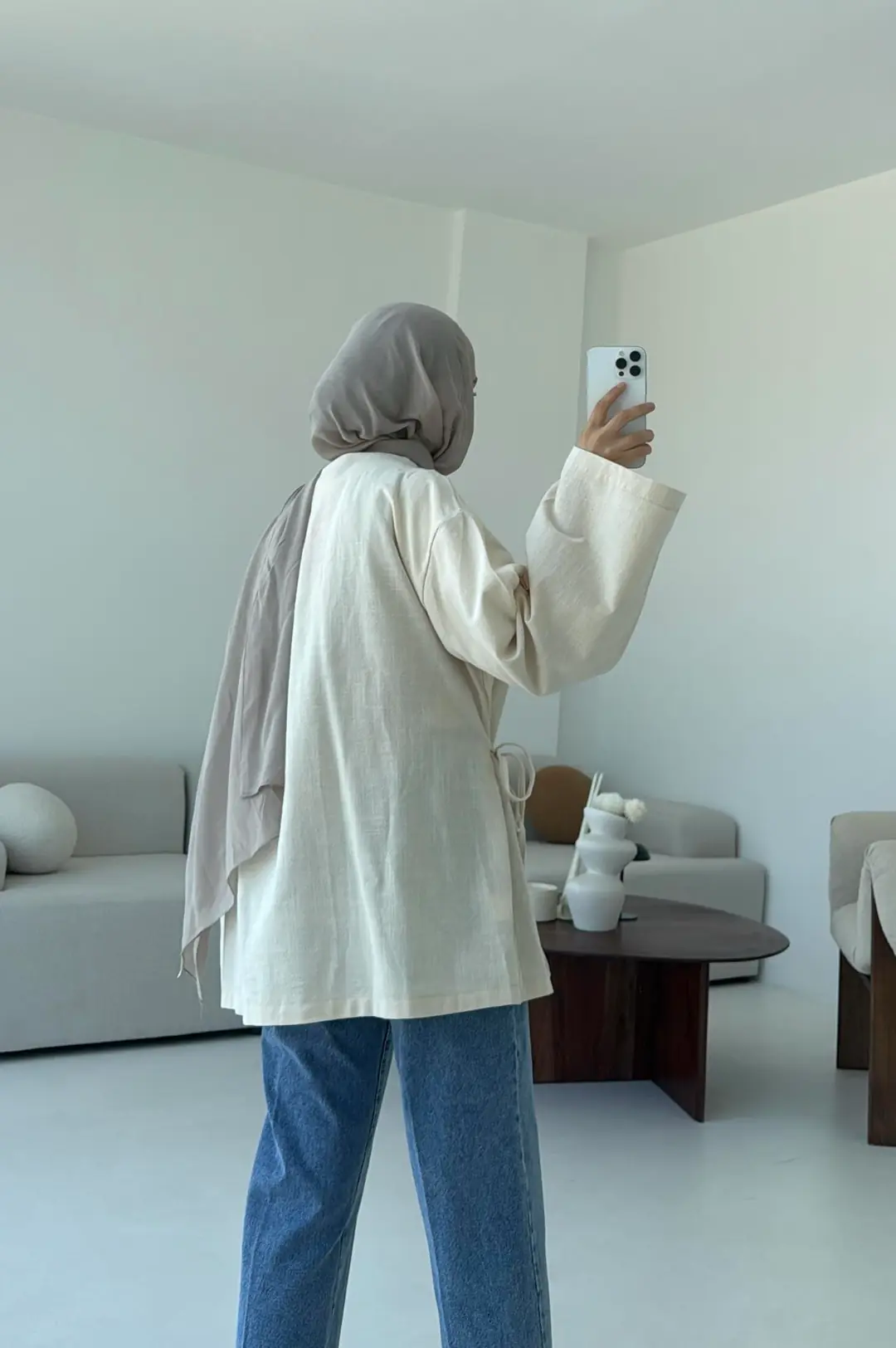 Ekru Yırtmaç Detay Keten Kimono