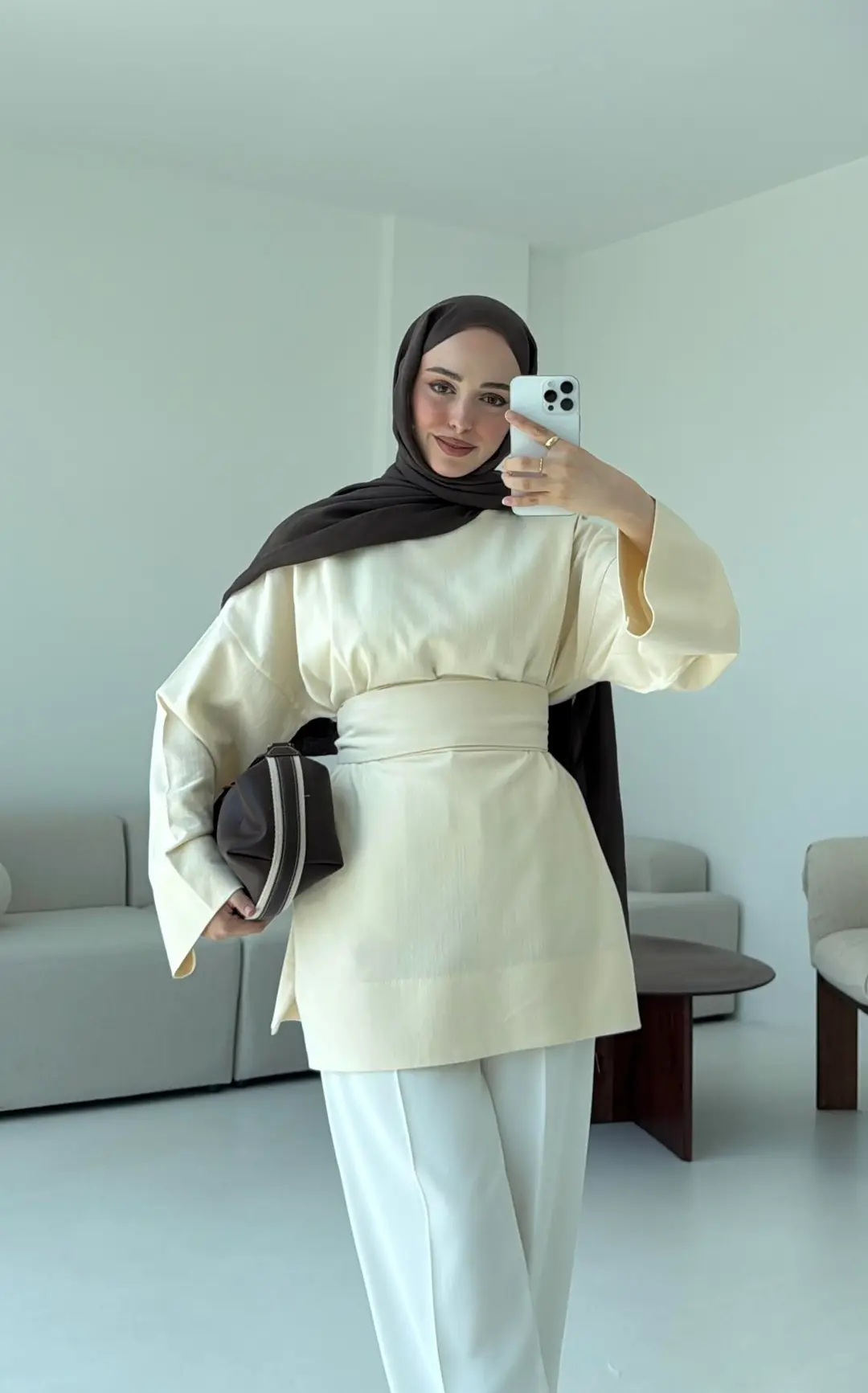 Kuşaklı Keten Bluz Krem