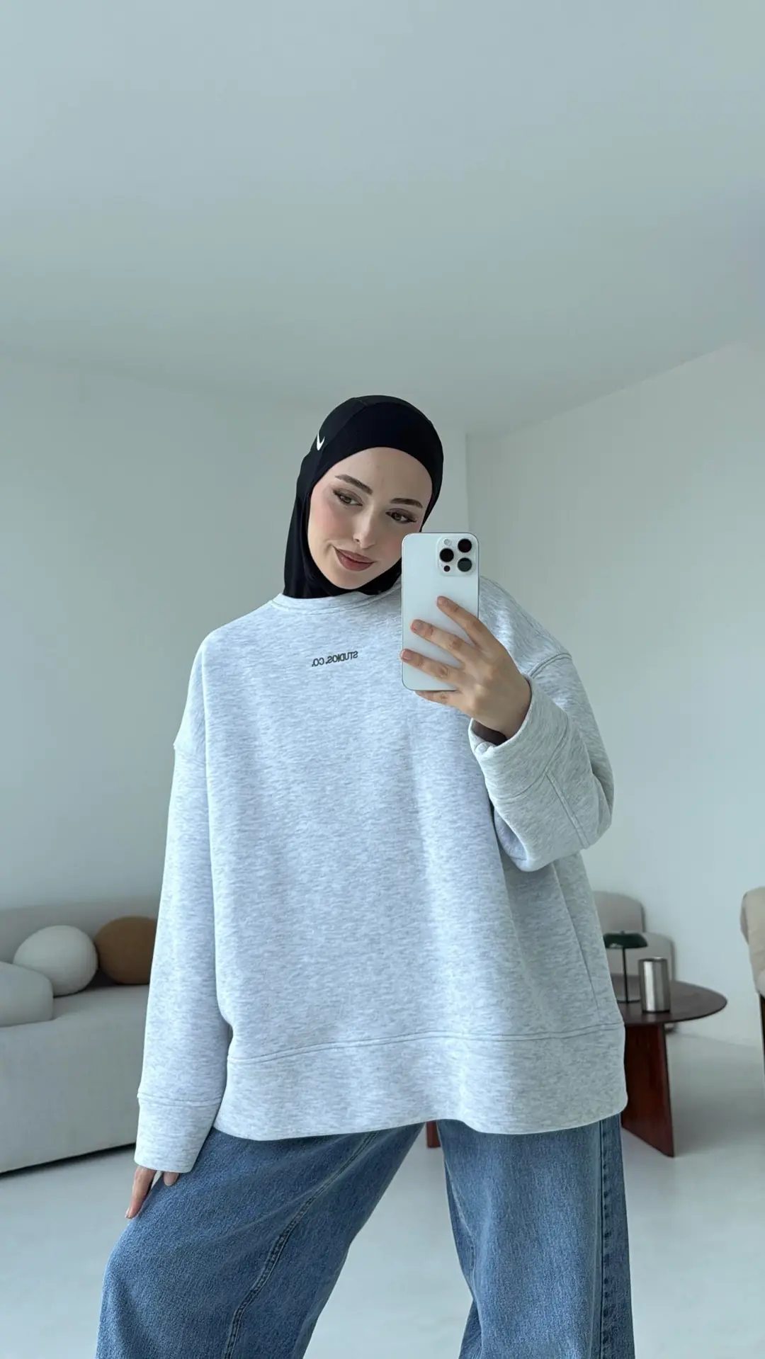 Minimal Baskılı Oversize Sweat Gri