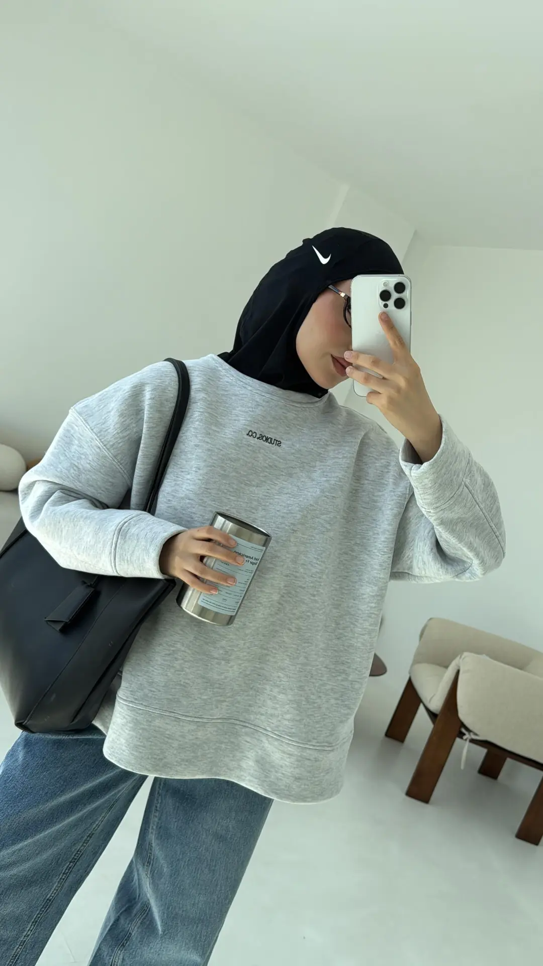 Minimal Baskılı Oversize Sweat Gri