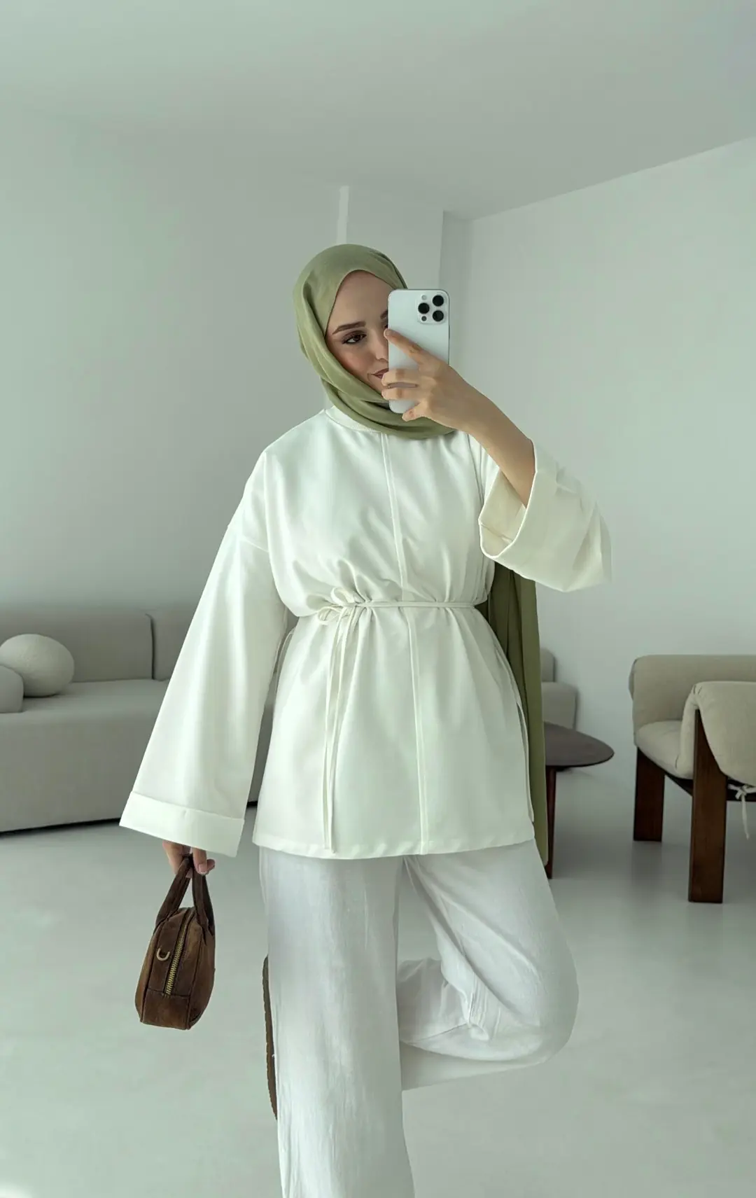 Bağlamalı Yanı Yırtmaç Detay Sweat Beyaz