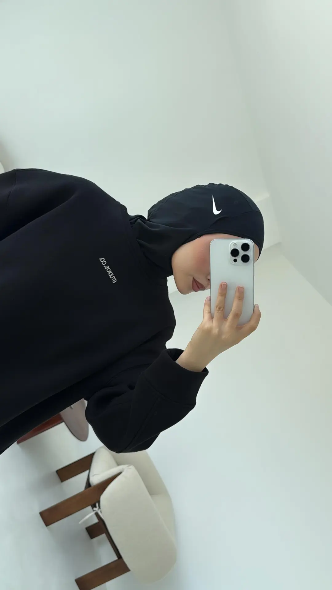 Minimal Baskılı Oversize Sweat Siyah