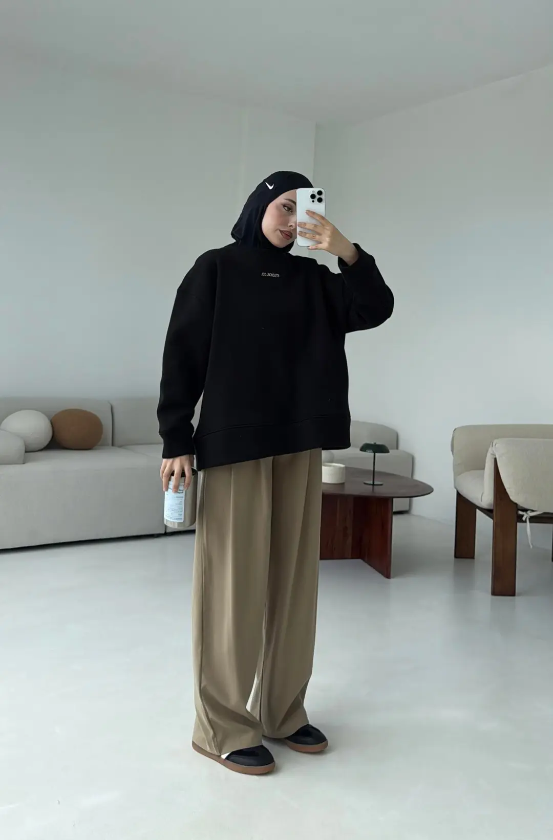 Minimal Baskılı Oversize Sweat Siyah